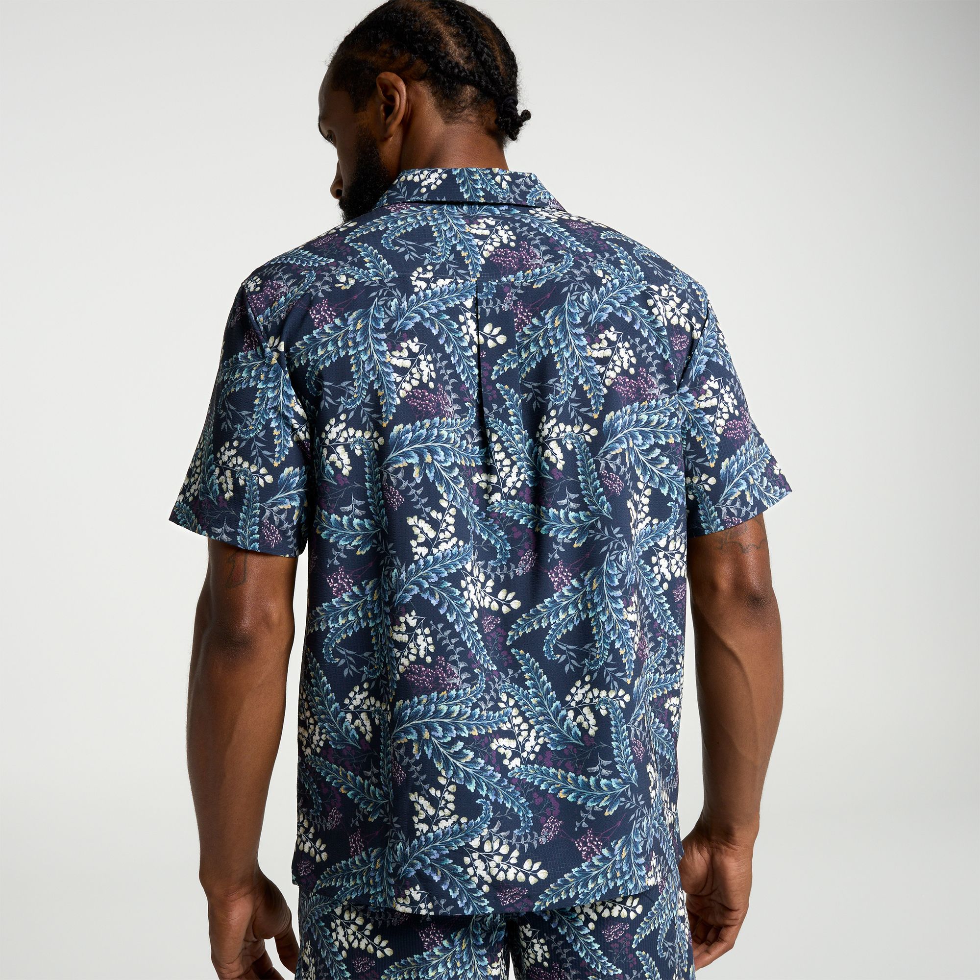 VRST Men's Performance Resort Shirt product image