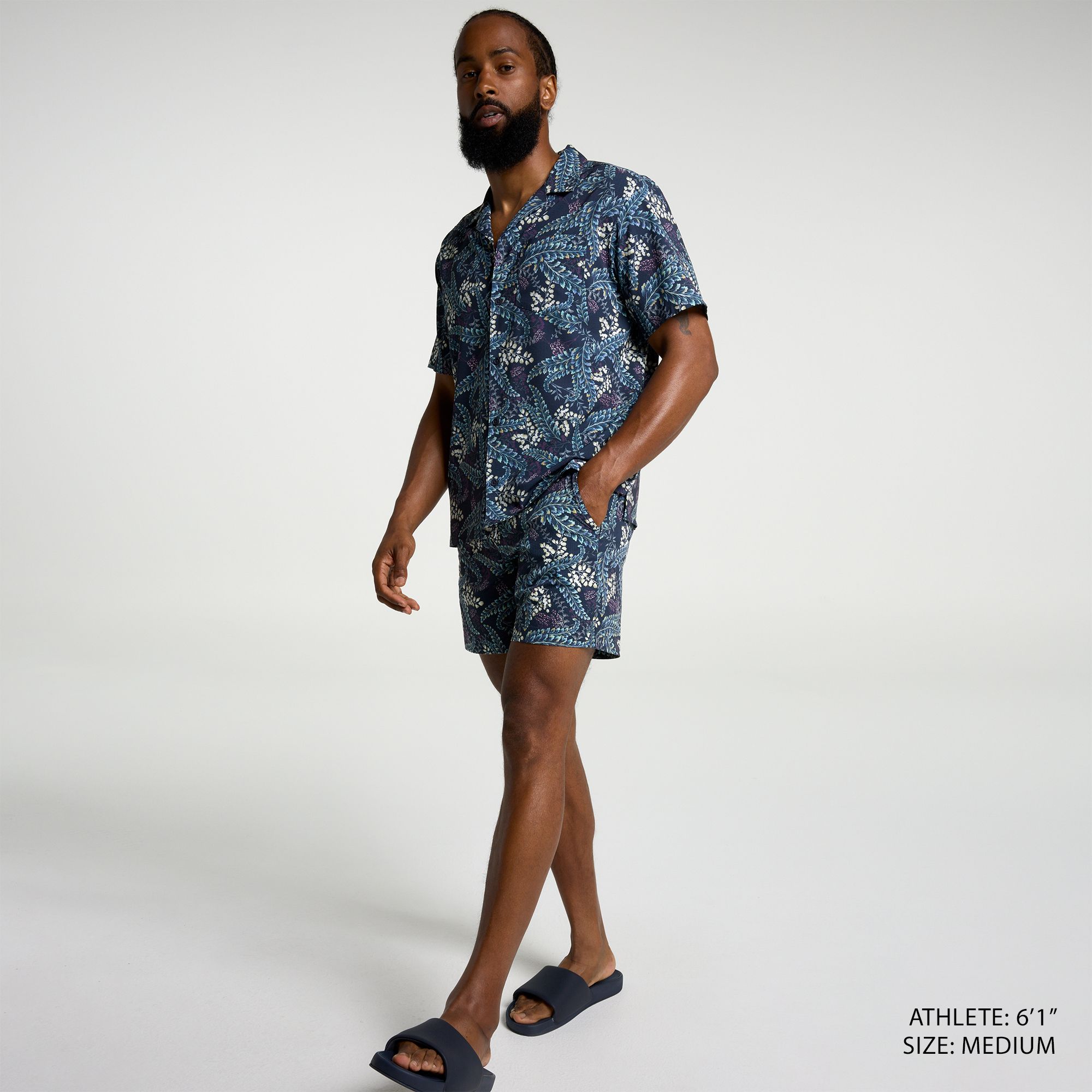 VRST Men's Performance Resort Shirt product image