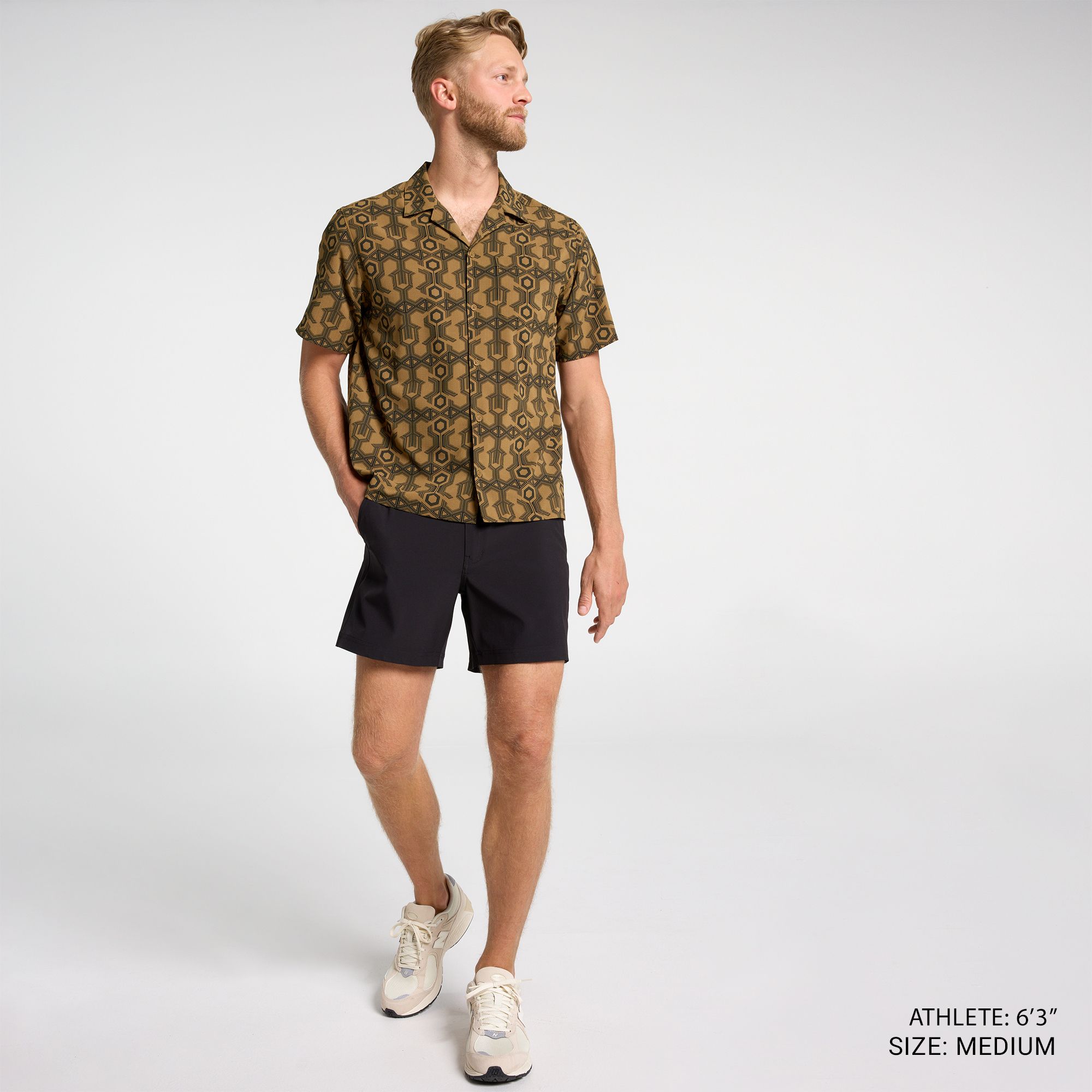 VRST Men's Performance Resort Shirt product image