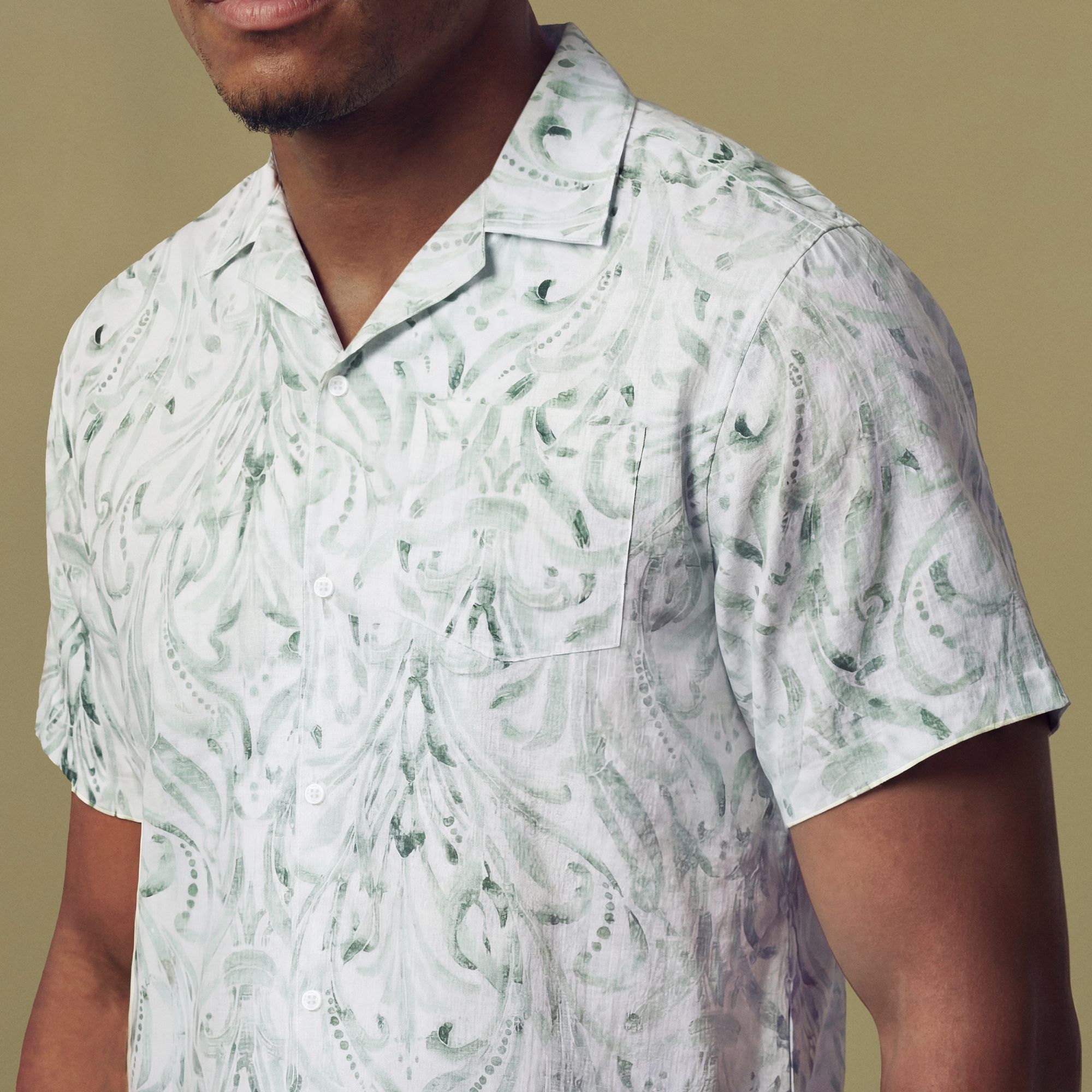 VRST Men's Performance Resort Shirt product image