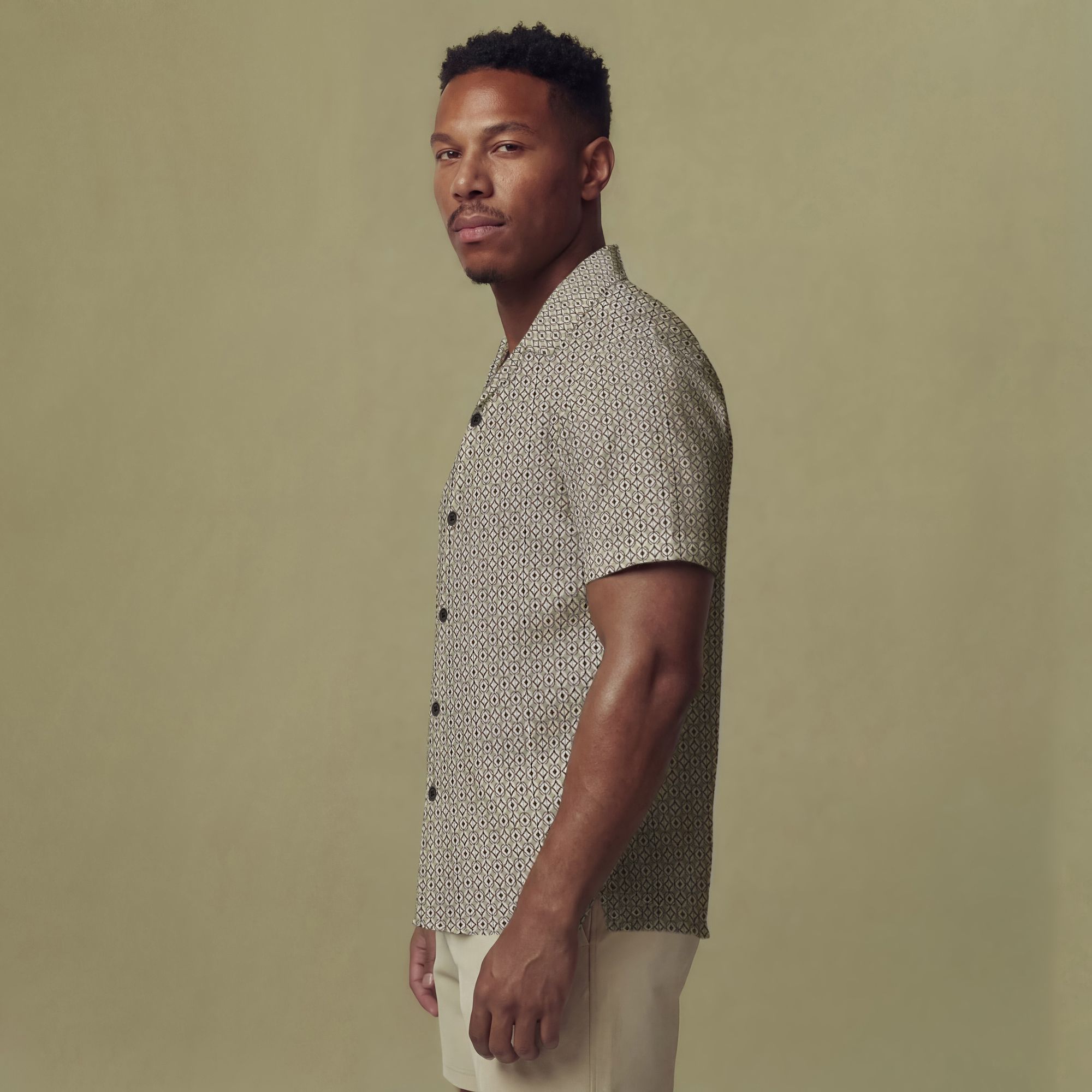 VRST Men's Performance Resort Shirt product image