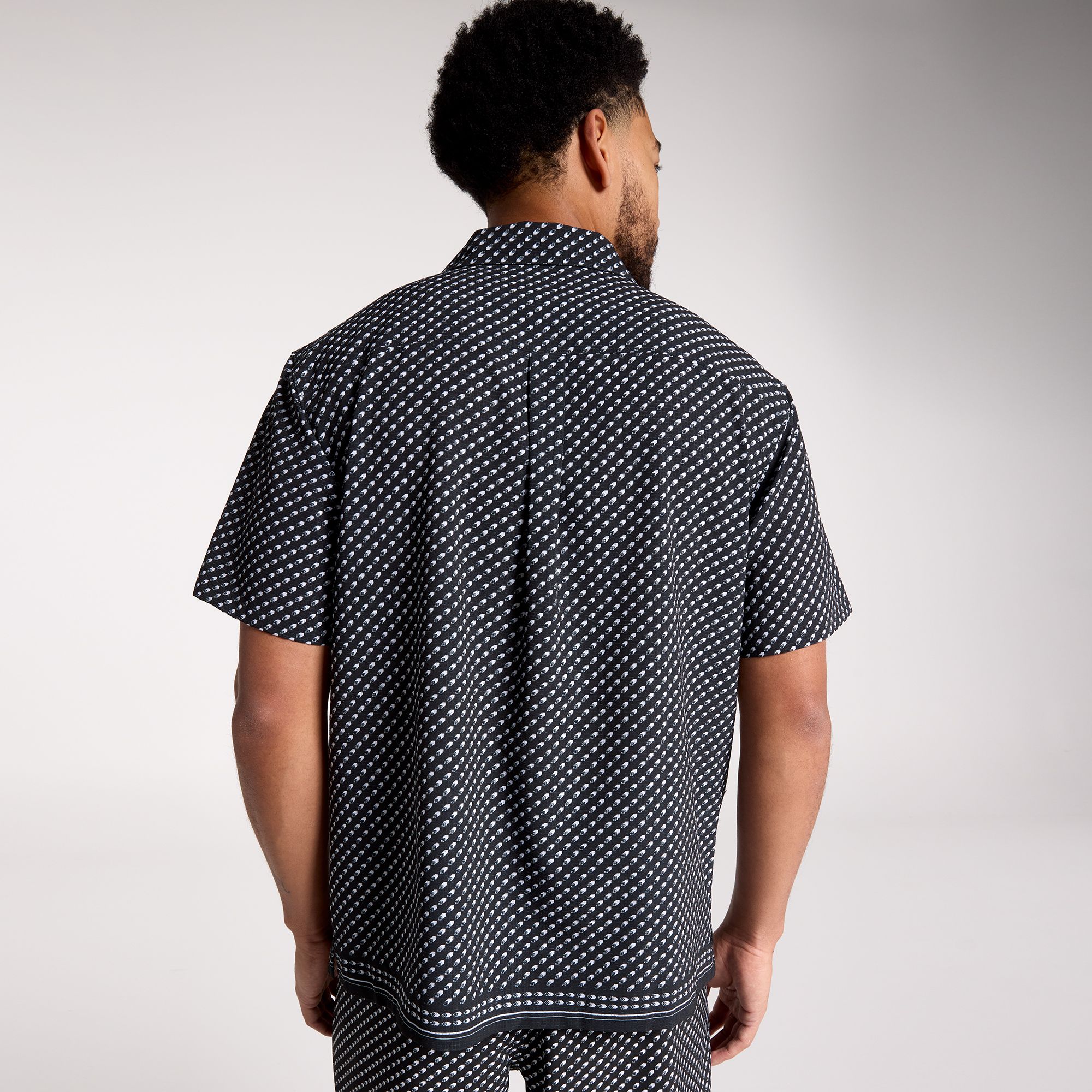 VRST Men's Performance Resort Shirt product image