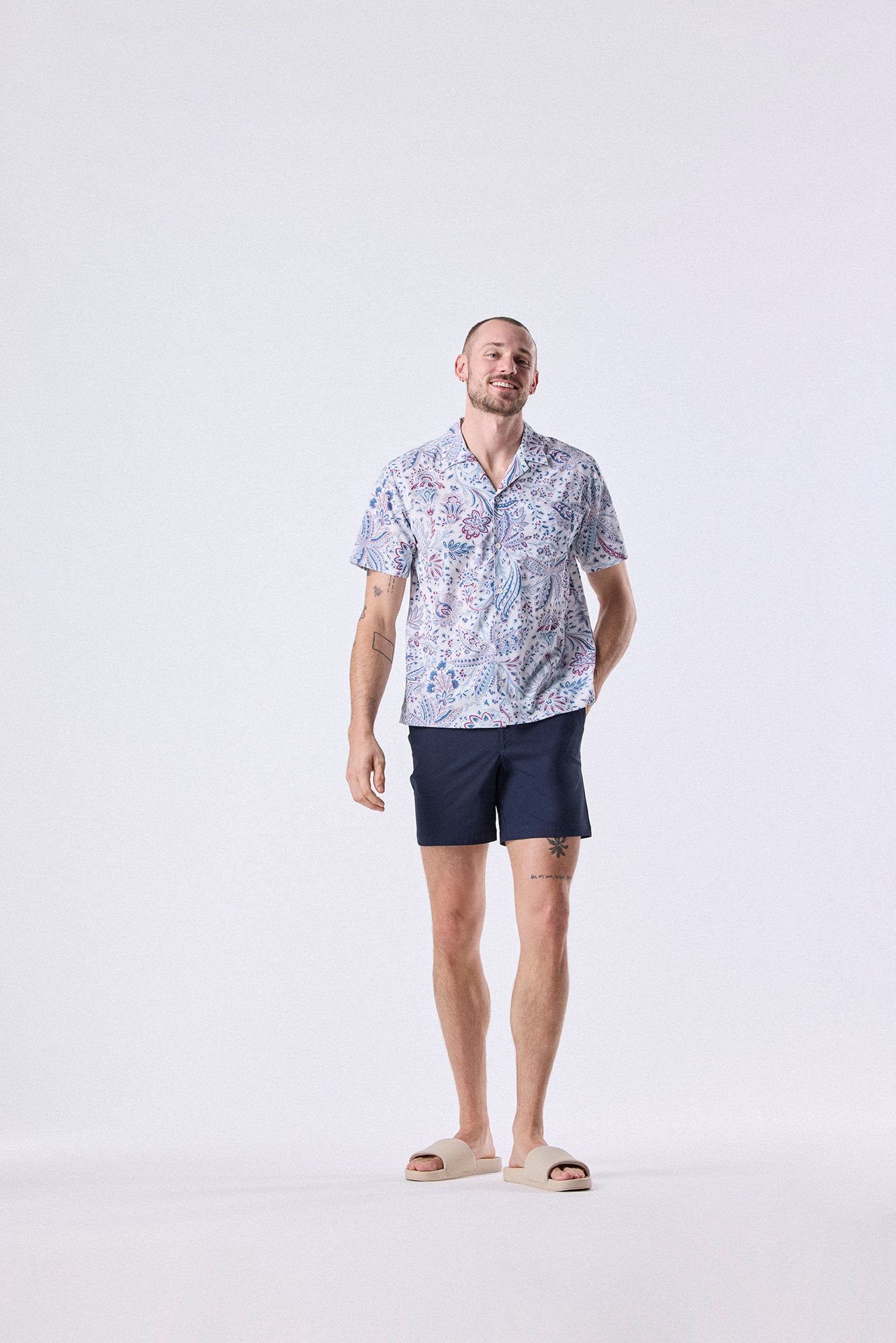 VRST Men's Performance Resort Shirt product image
