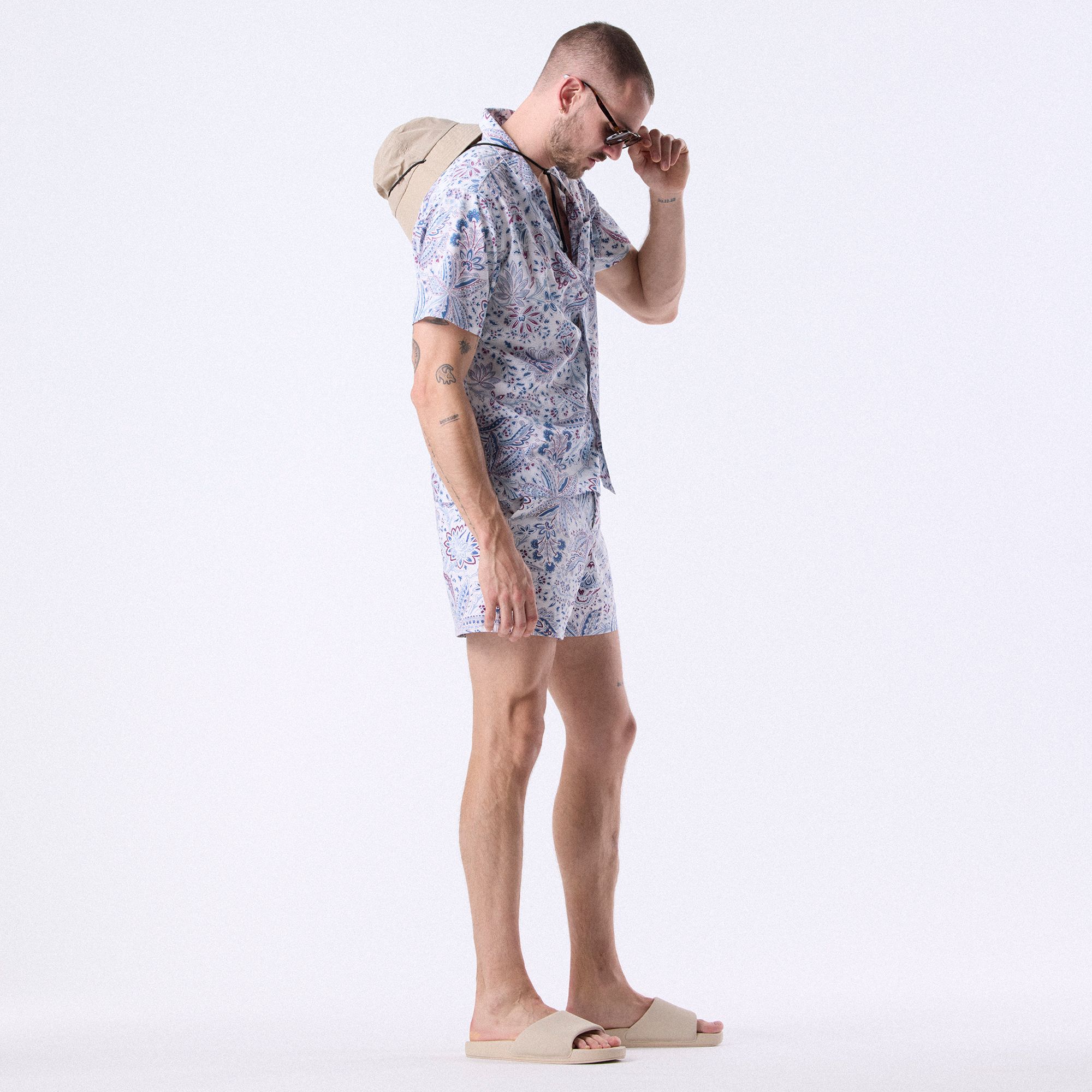 VRST Men's Performance Resort Shirt product image