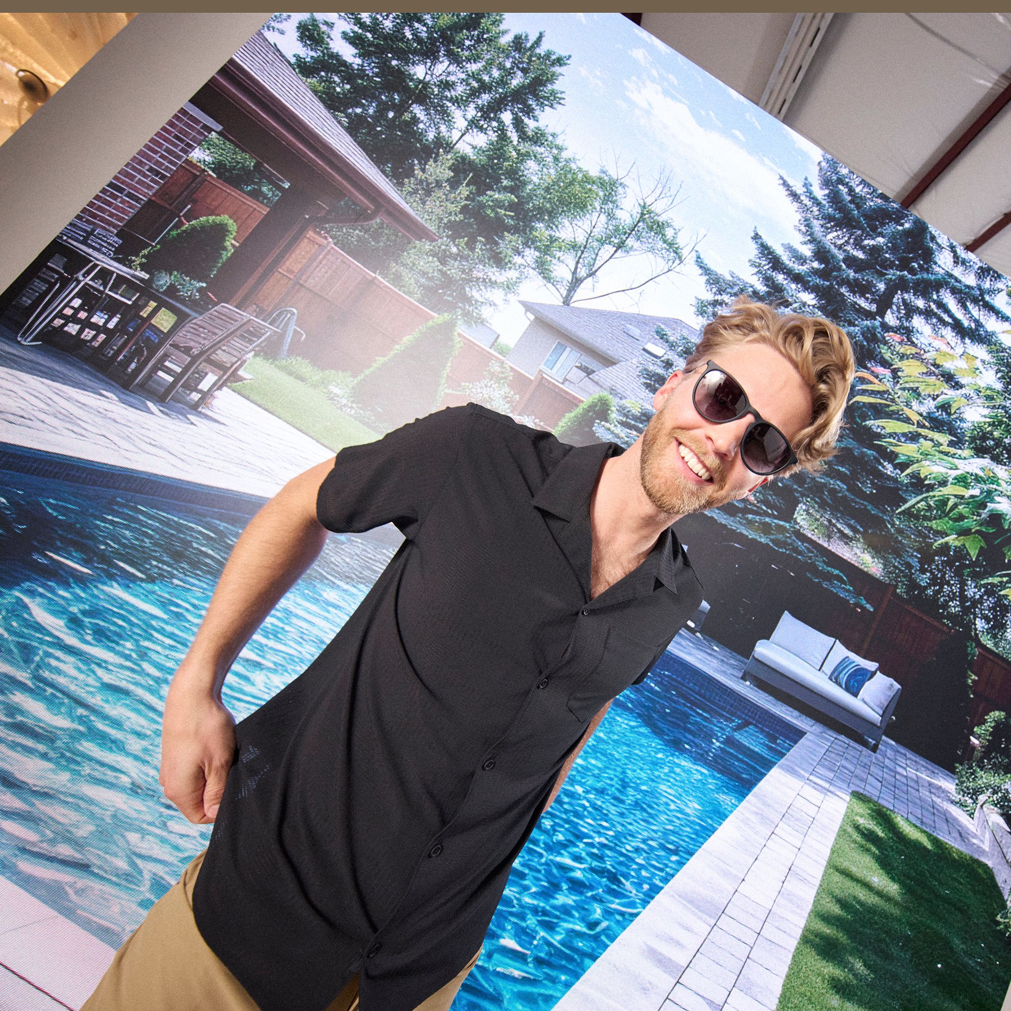 VRST Men's Performance Resort Shirt product image