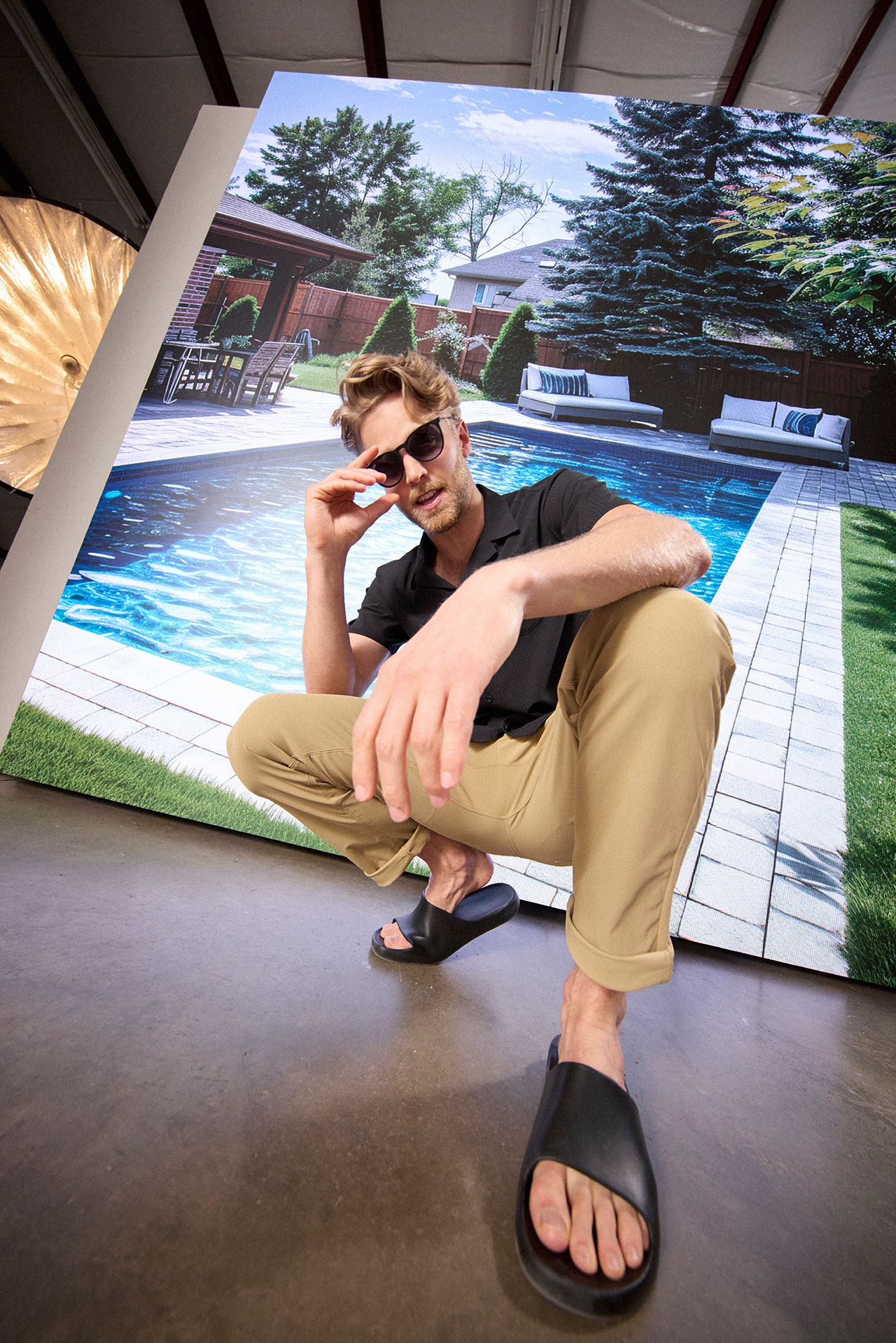 VRST Men's Performance Resort Shirt product image