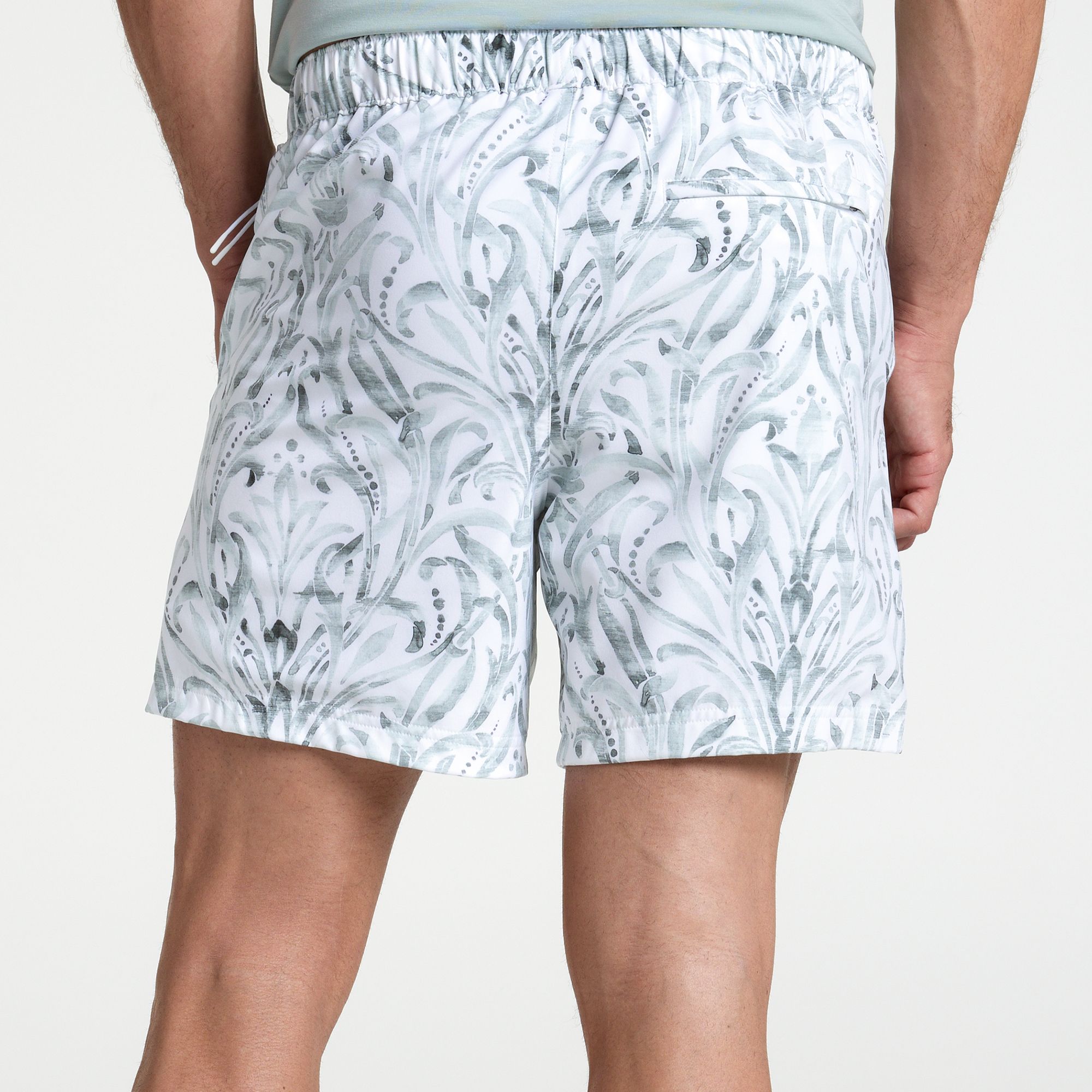 VRST Men's 6" Resort Short product image