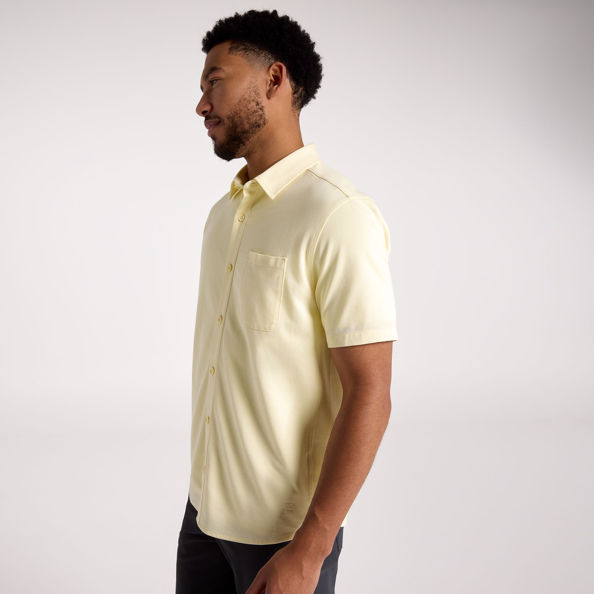 VRST Men's Limitless Short Sleeve Button Up Shirt product image