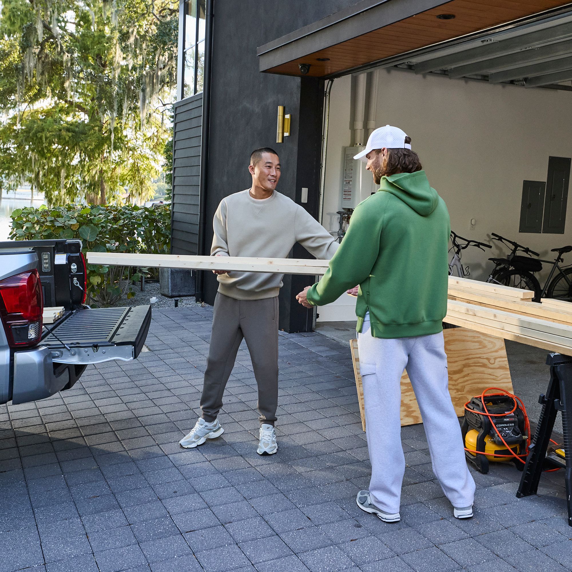 VRST Men's Pinnacle Fleece Hoodie 2.0 product image