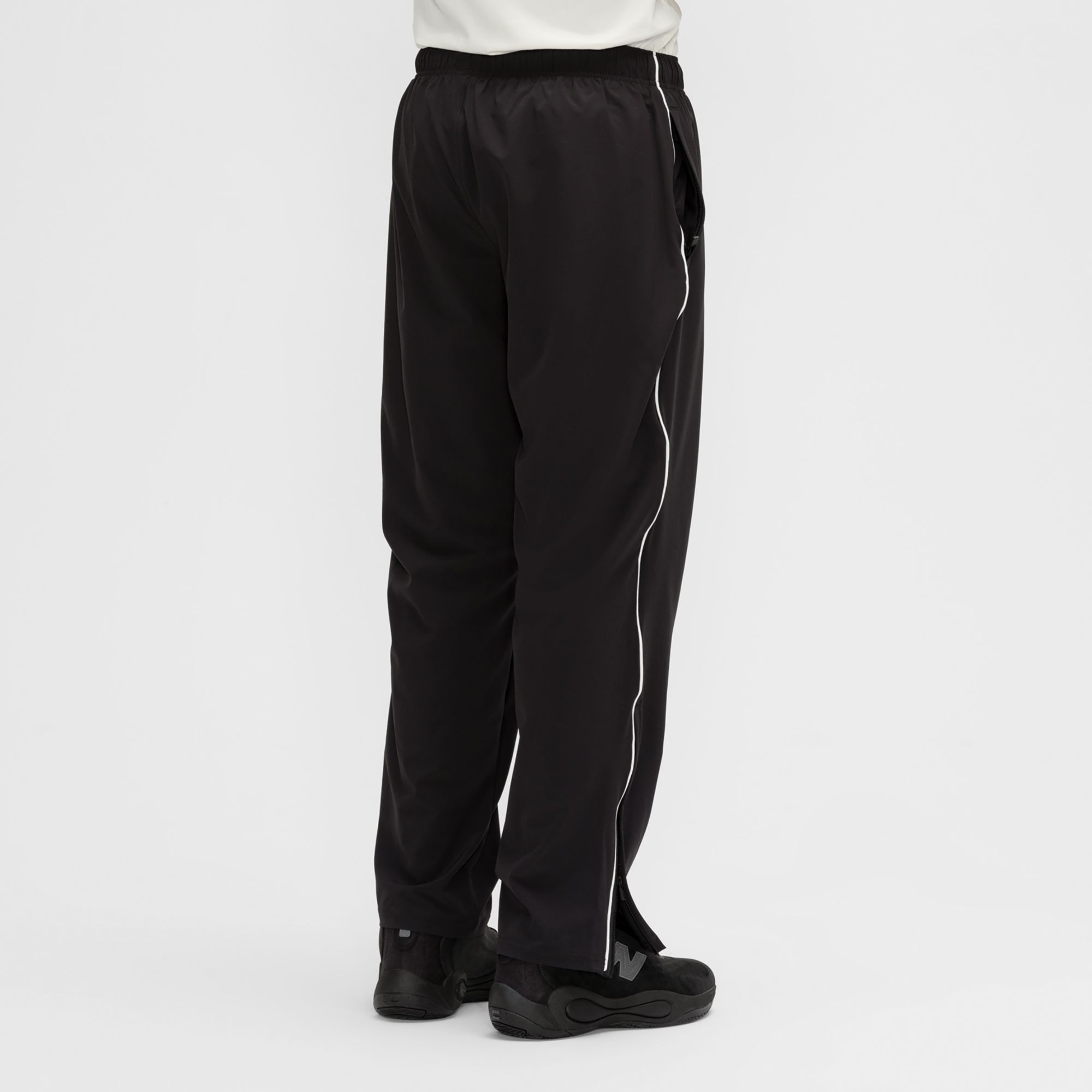 New Balance Men's Basketball Woven Pants product image