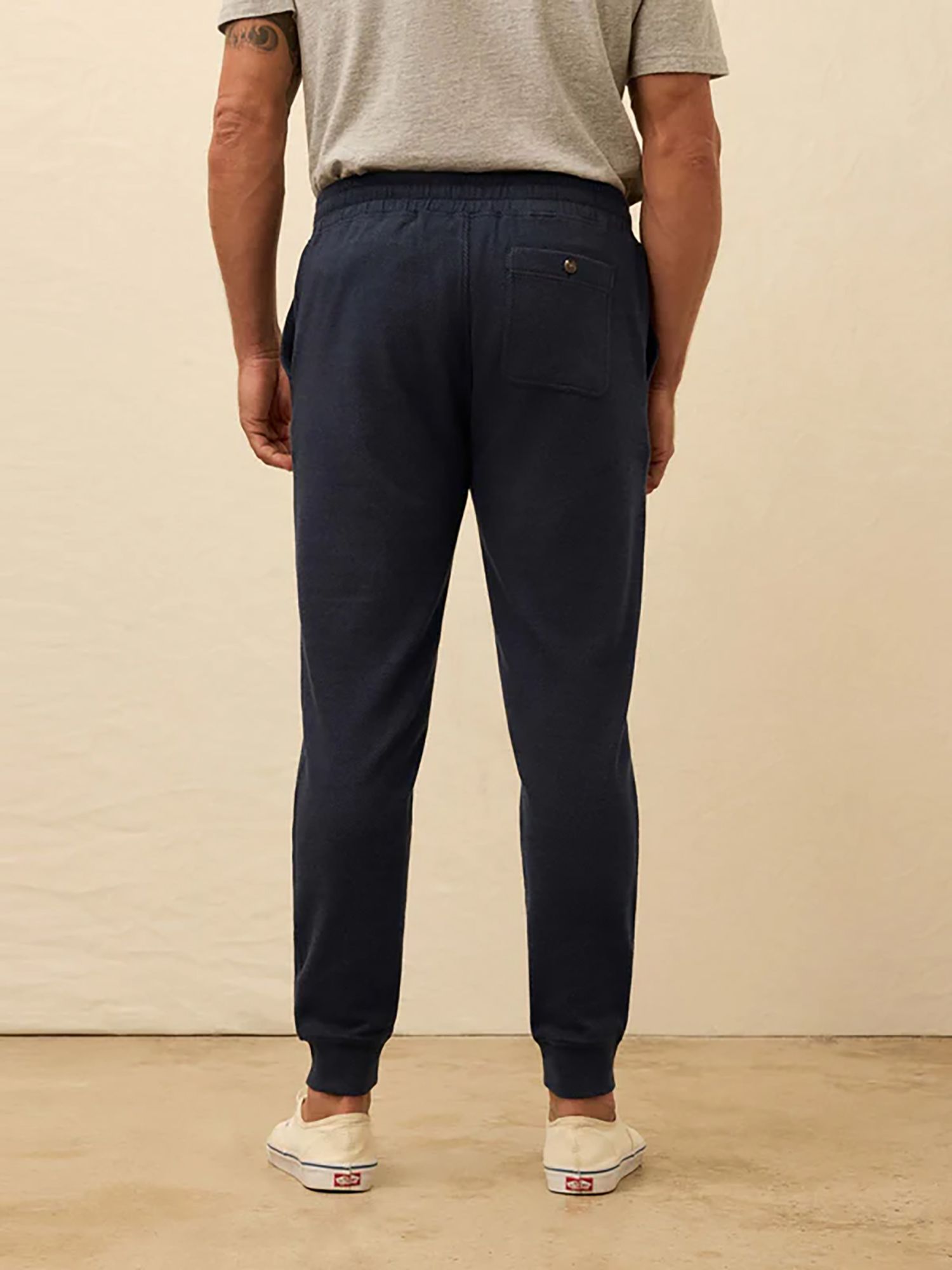 Faherty Men's Legend Sweatpants product image