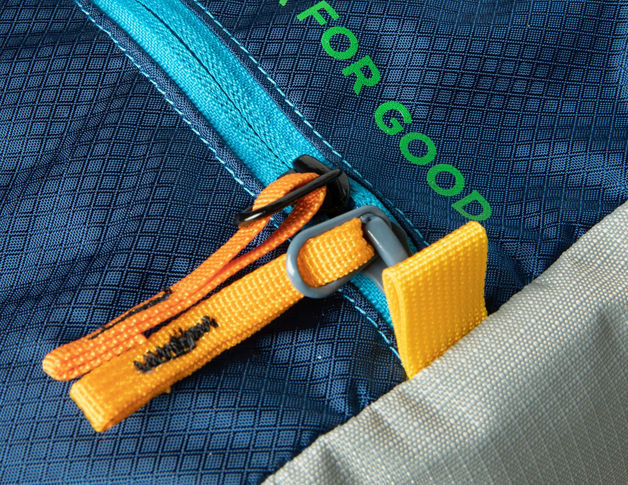 Cotopaxi Del Día Mariveles 32L Duffel Bag product image