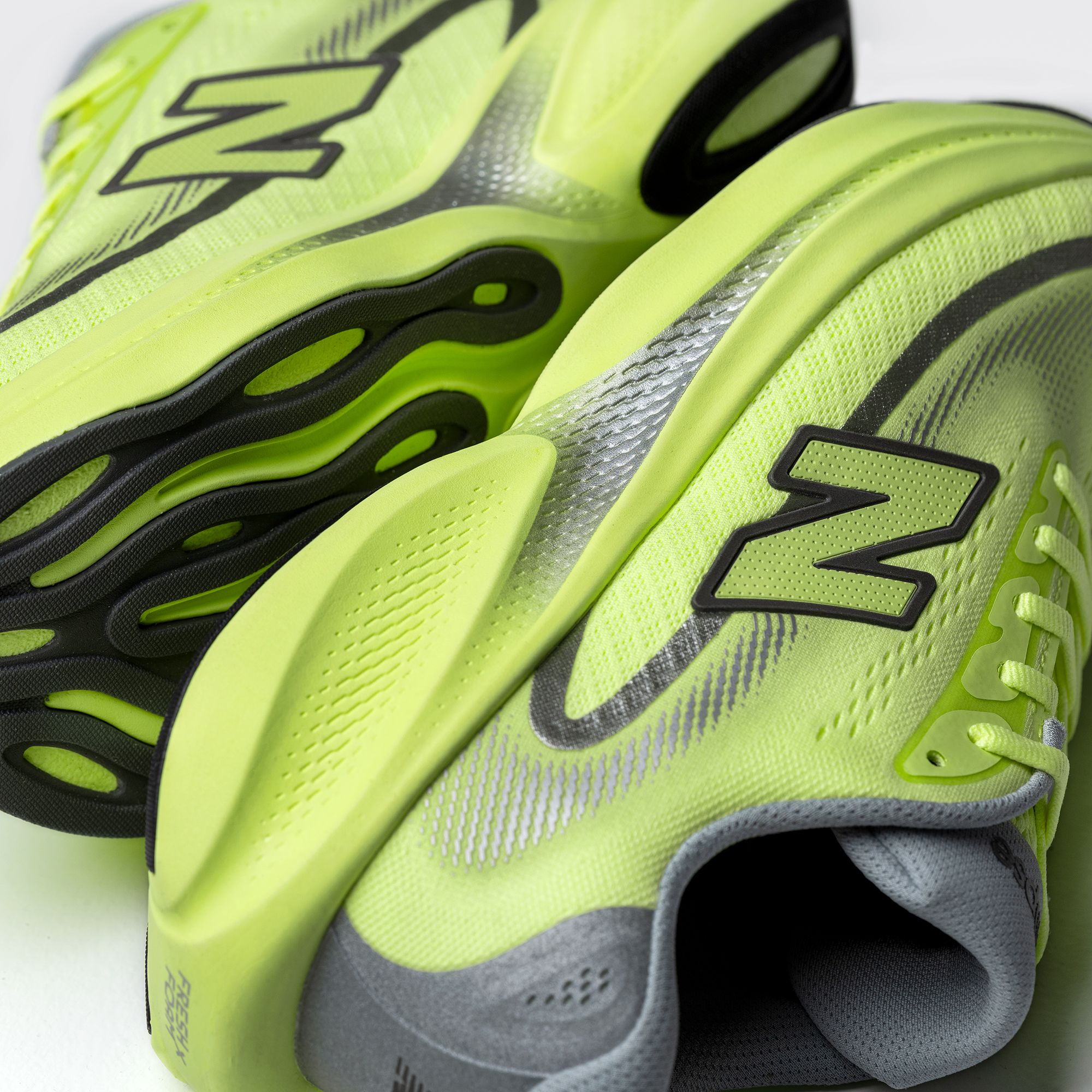 New Balance Men's Ellipse v1 Running Shoes product image