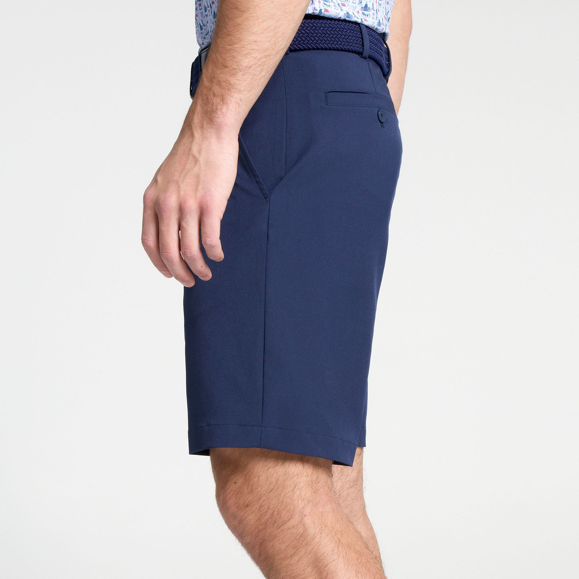 Walter Hagen Men's Performance 11 Traditional Perforated 10" Golf Short product image