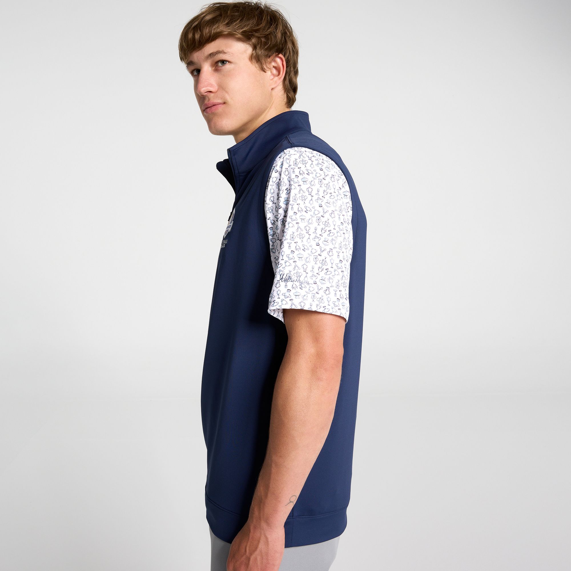 Walter Hagen Men's Performance 11 Ryder Cup All Season 1/4 Zip Vest product image