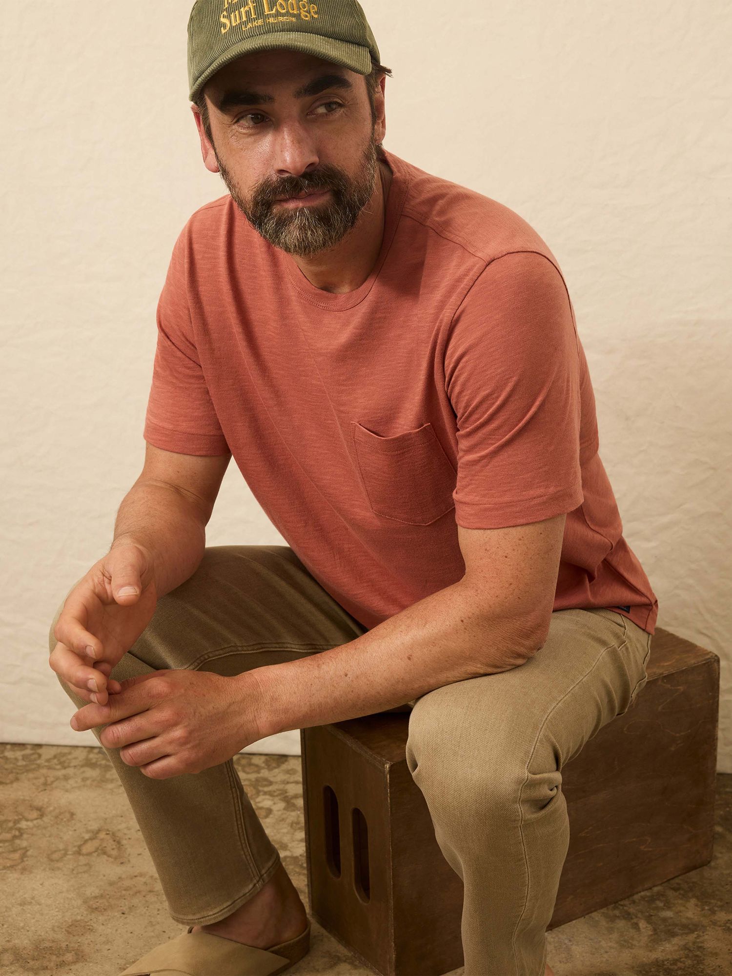 Faherty Men's Sunwashed Pocket Short Sleeve T-Shirt product image