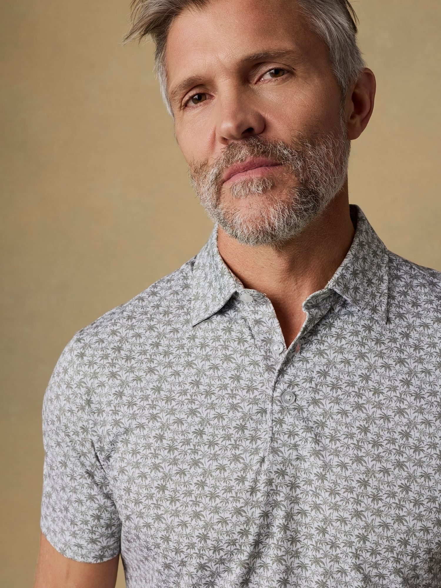 Faherty Men's Movement Pique Pocket Short Sleeve Polo product image