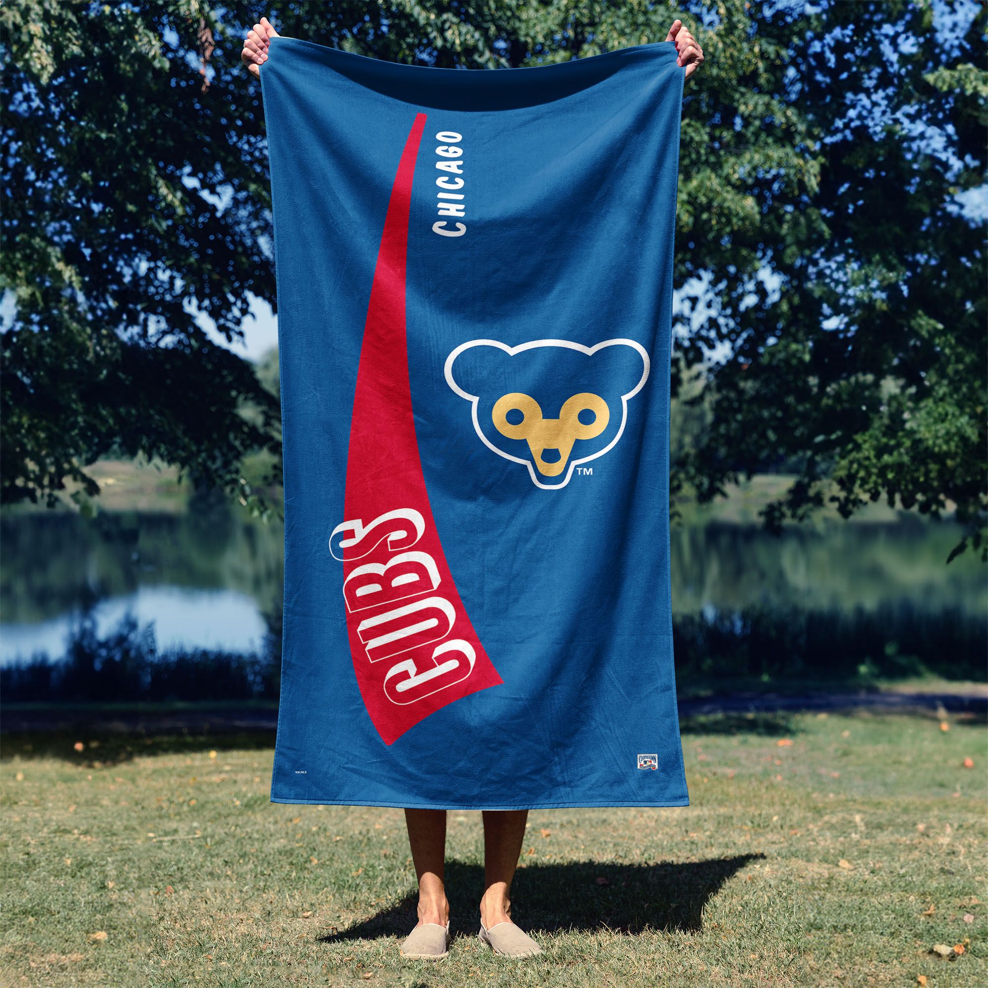 Northwest Chicago Cubs City Connect Throwback Pool Towel product image
