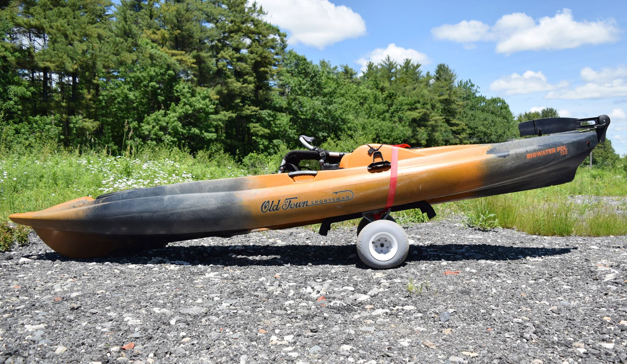 Malone Auto Racks TraverseHD-S Bunk Style Heavy Duty Canoe/Kayak Cart (with balloon beach tires) product image