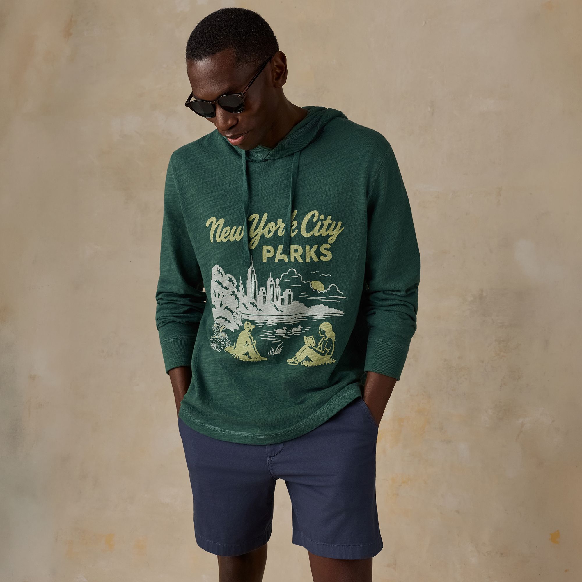 Faherty Men's NYC Parks Sunwashed Slub Hoodie product image