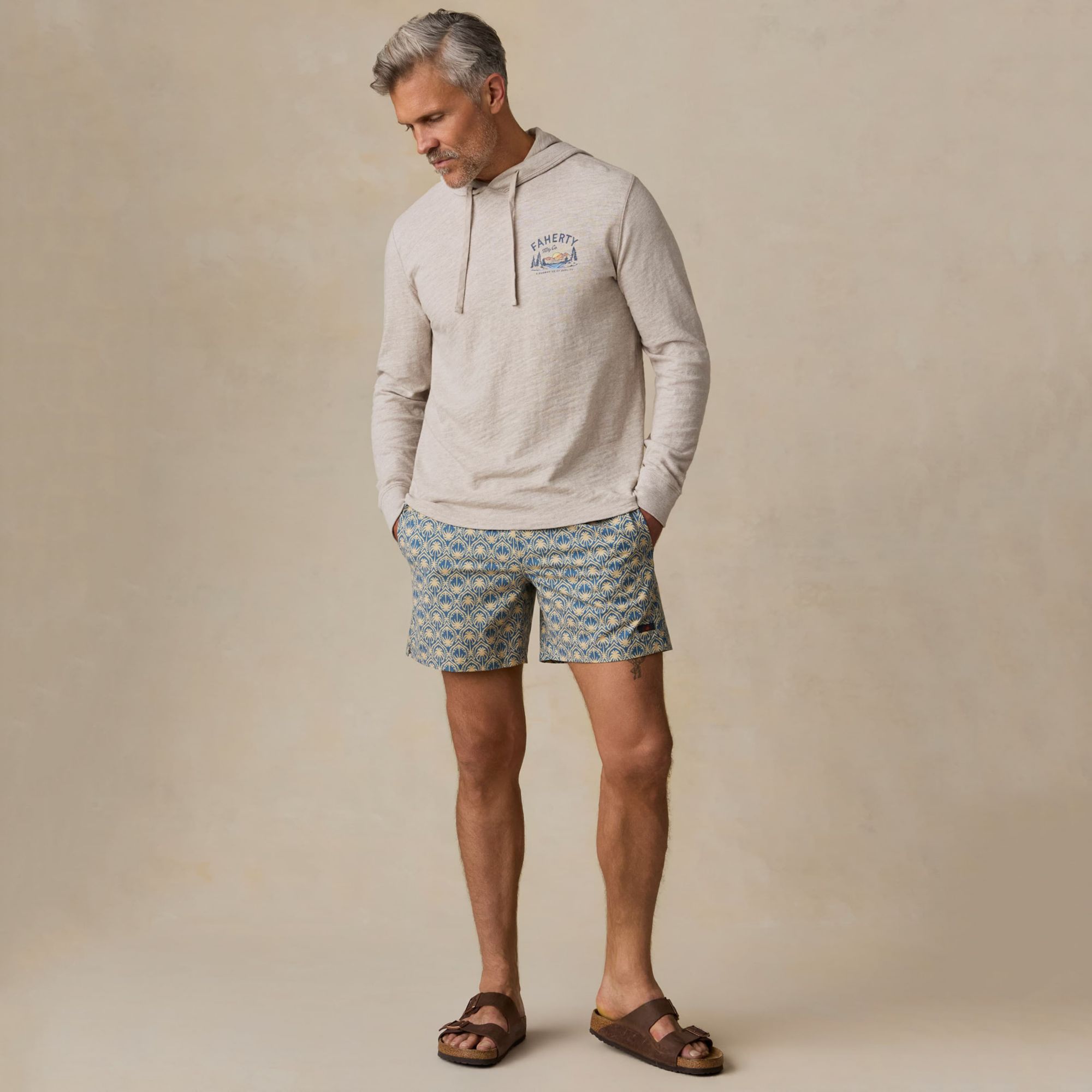 Faherty  Men's Sunwashed Graphic Slub Hoodie product image