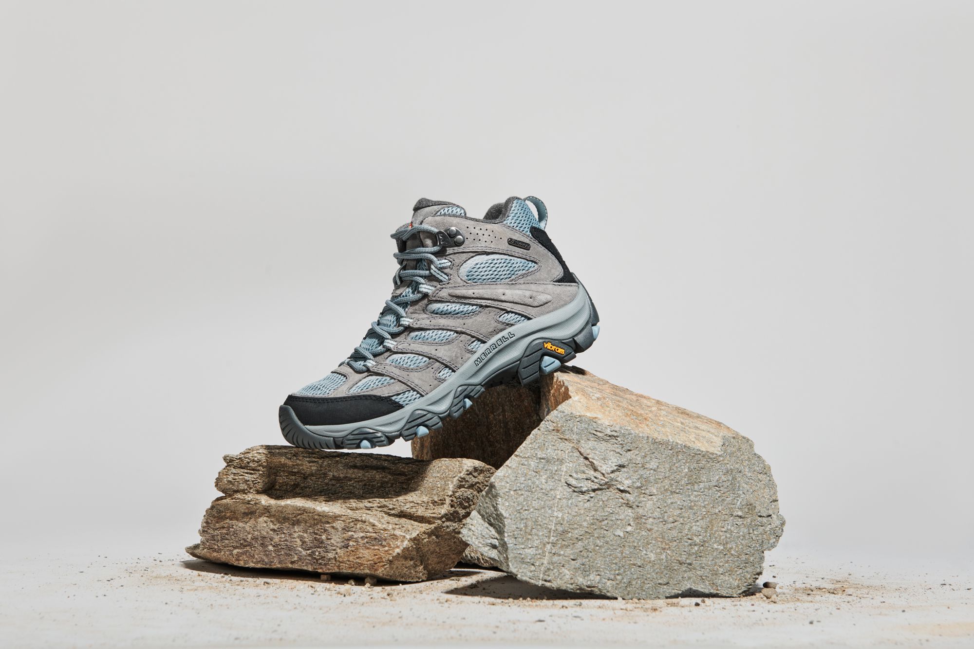 Merrell Women's Moab 3 Mid Waterproof Hiking Boots product image