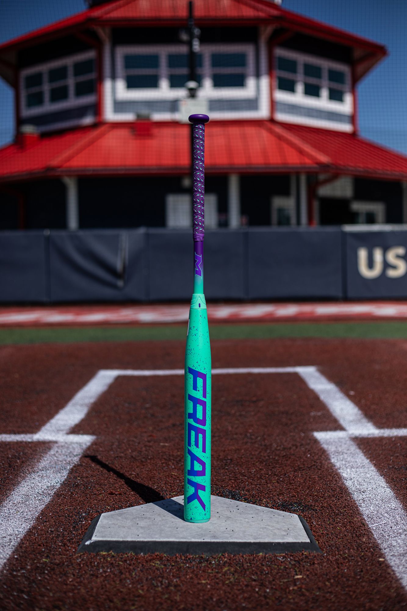 Miken Freak Maxload USA Slowpitch Bat product image
