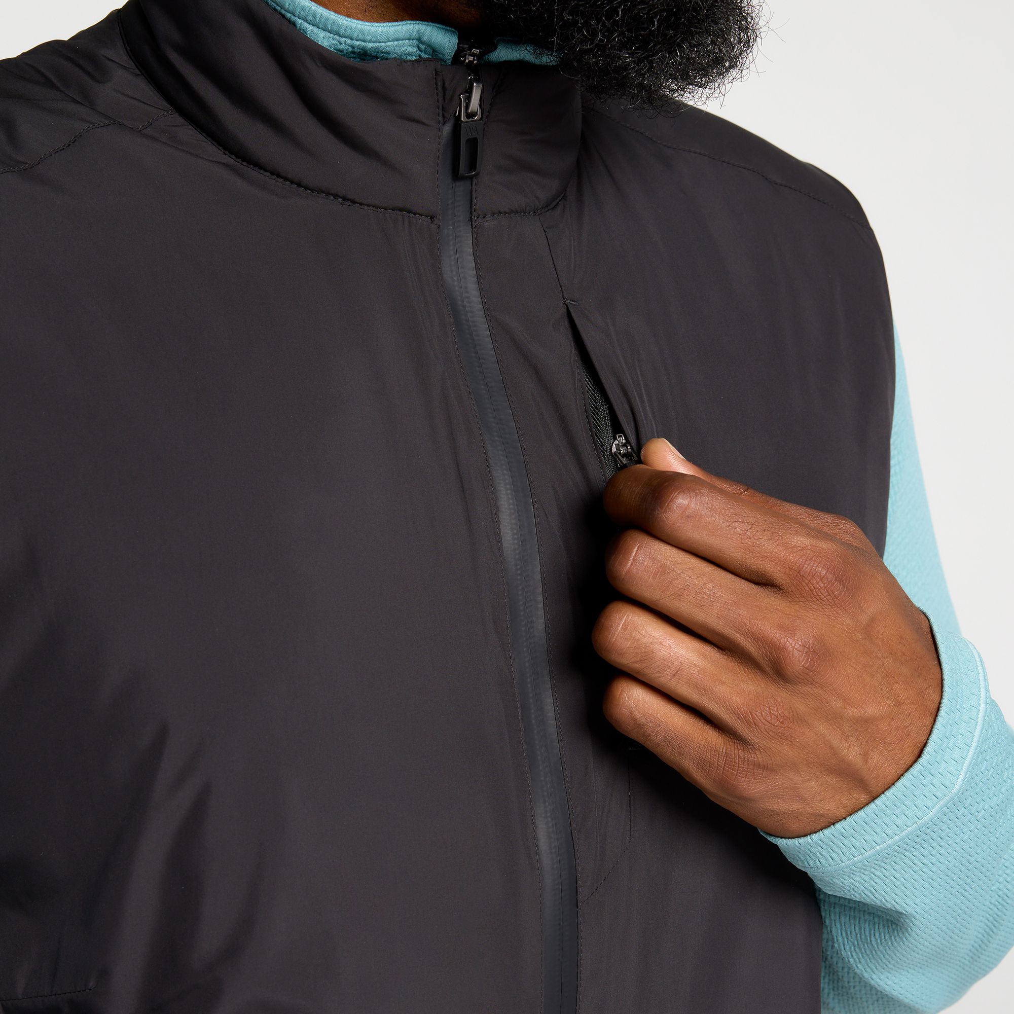 VRST Men's Insulated Golf Vest product image