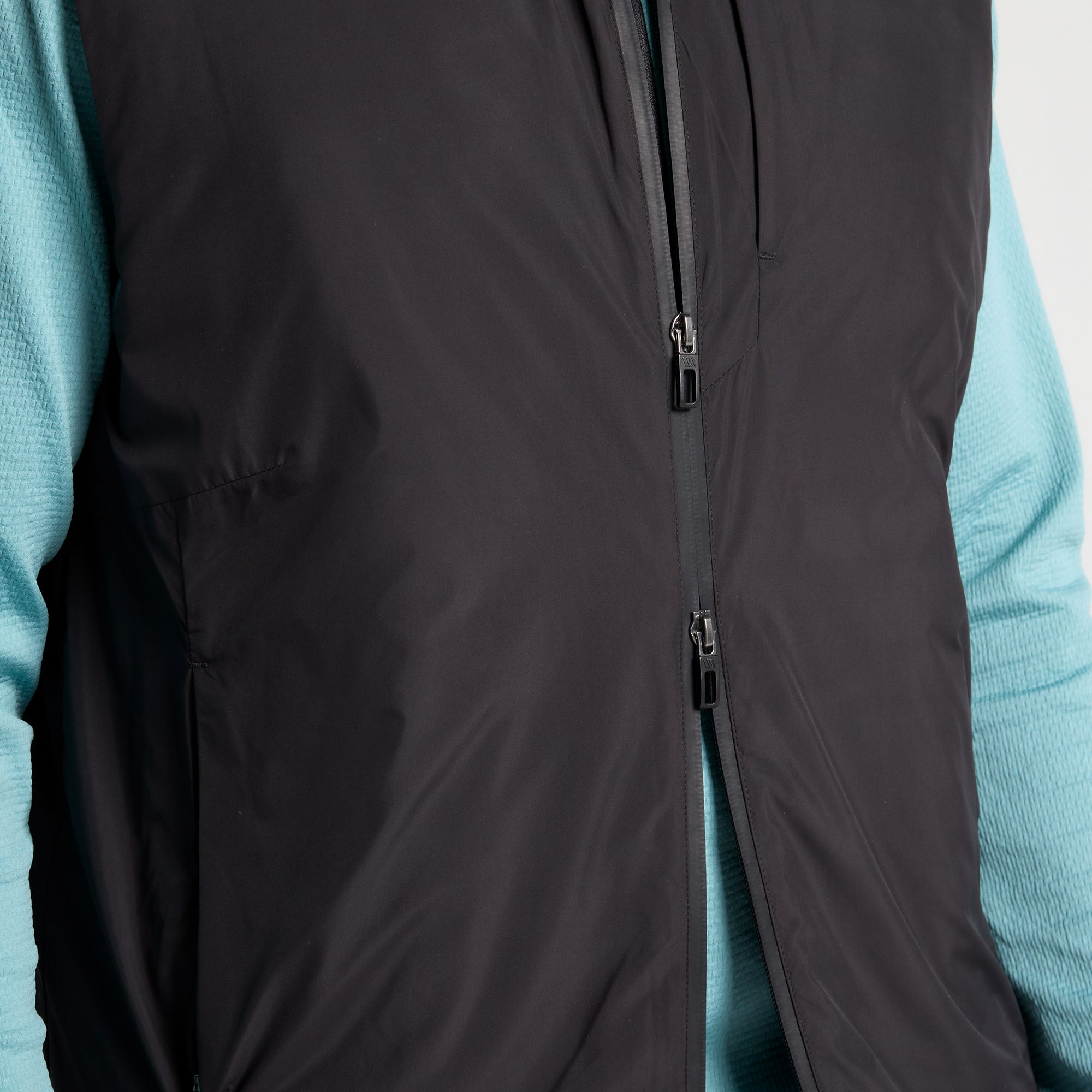 VRST Men's Insulated Golf Vest product image