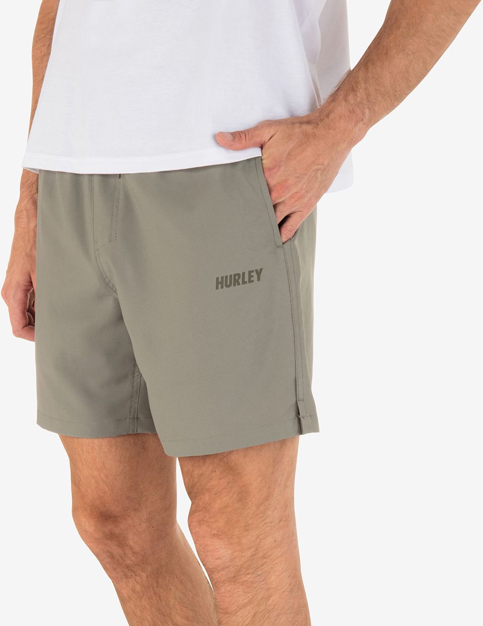 Hurley Men's Explore Dri Trek II 17.5” Short