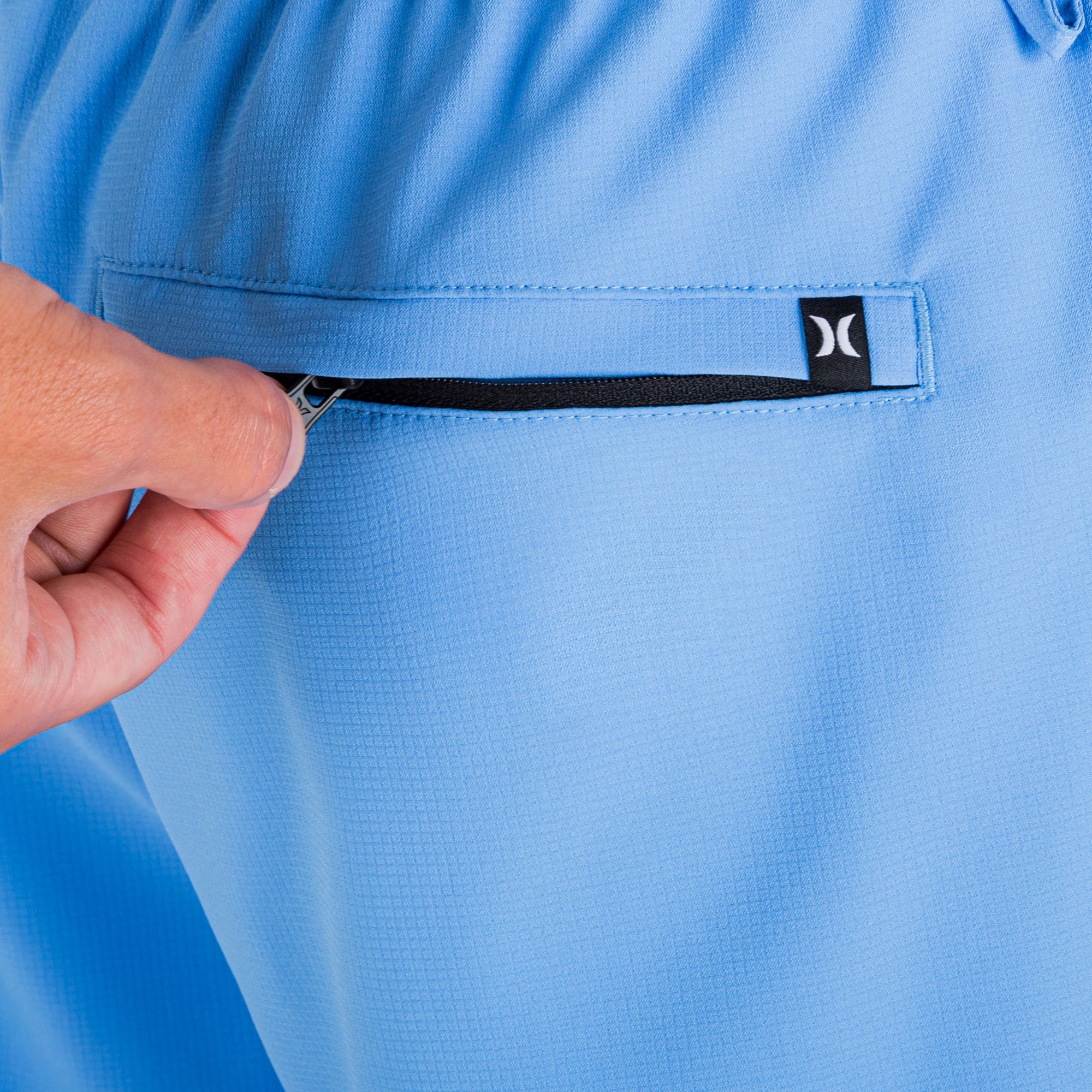 Hurley Men's Explore Dri Trek II 17.5” Shorts product image