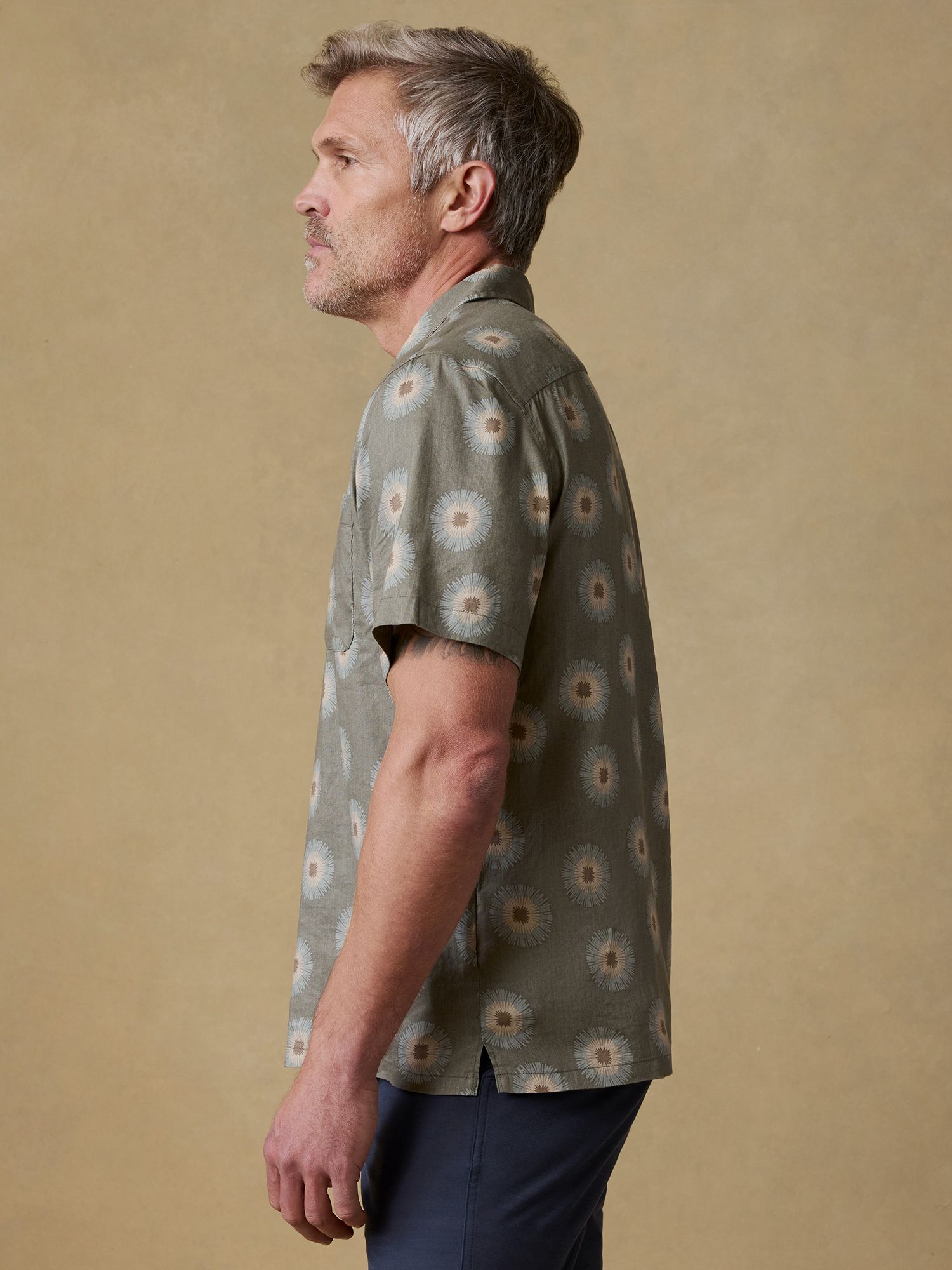 Faherty Men's Breeze Camp Short Sleeve Shirt product image