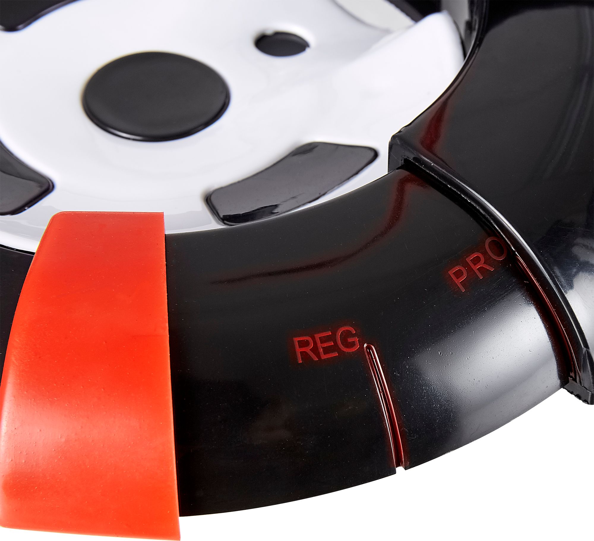 Maxfli Adjustable Electric Putting Cup product image