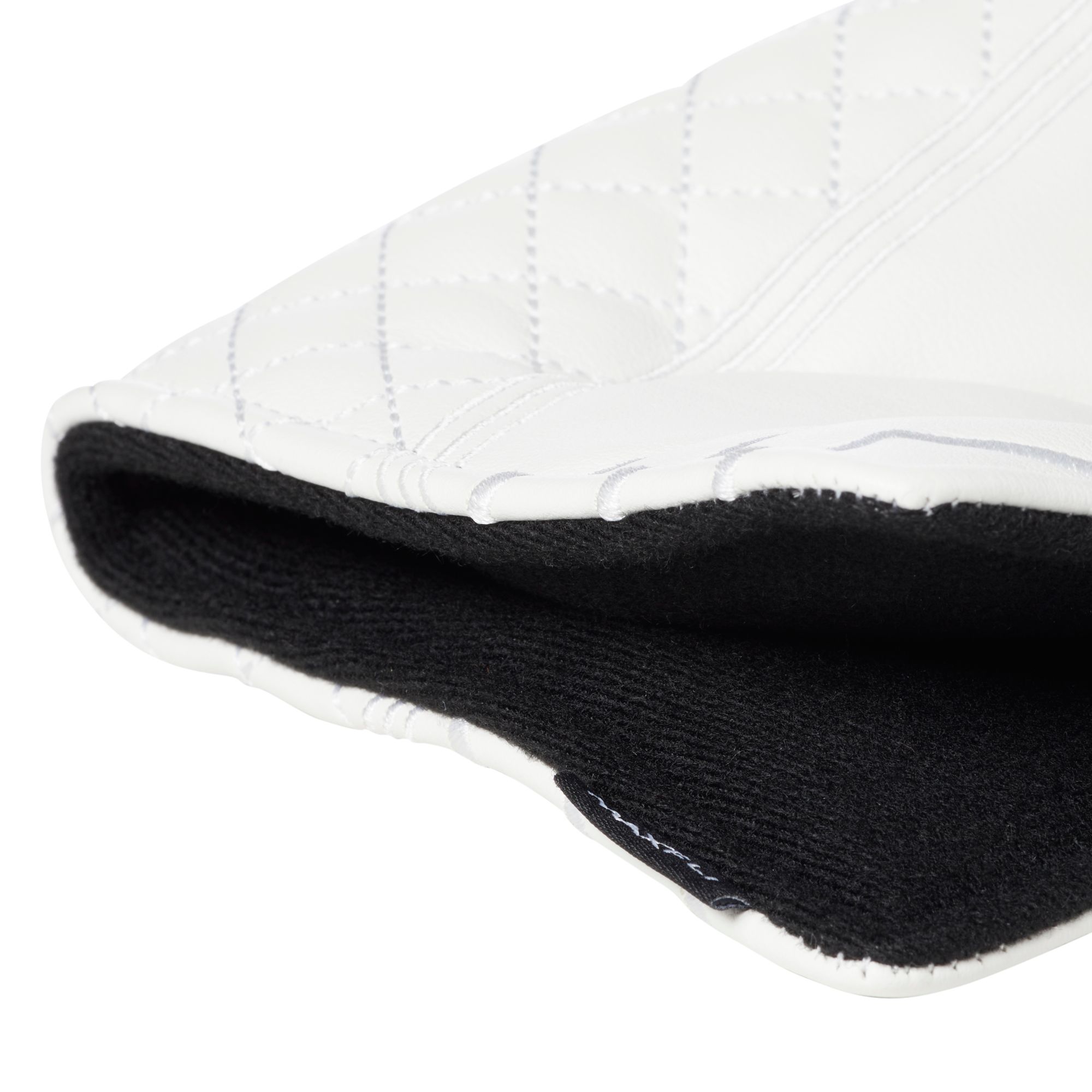 Maxfli White Quilt Blade Putter Headcover product image