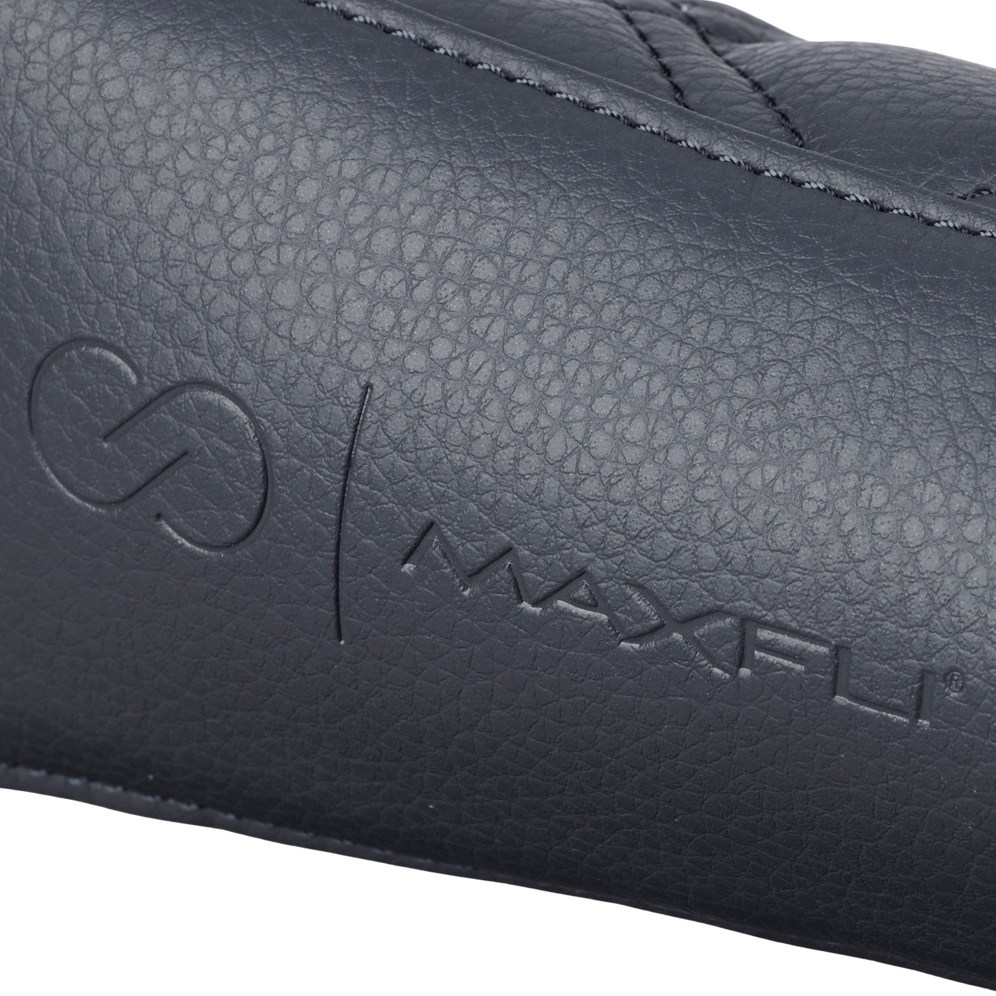 CALIA Women's Blade Putter Headcover product image