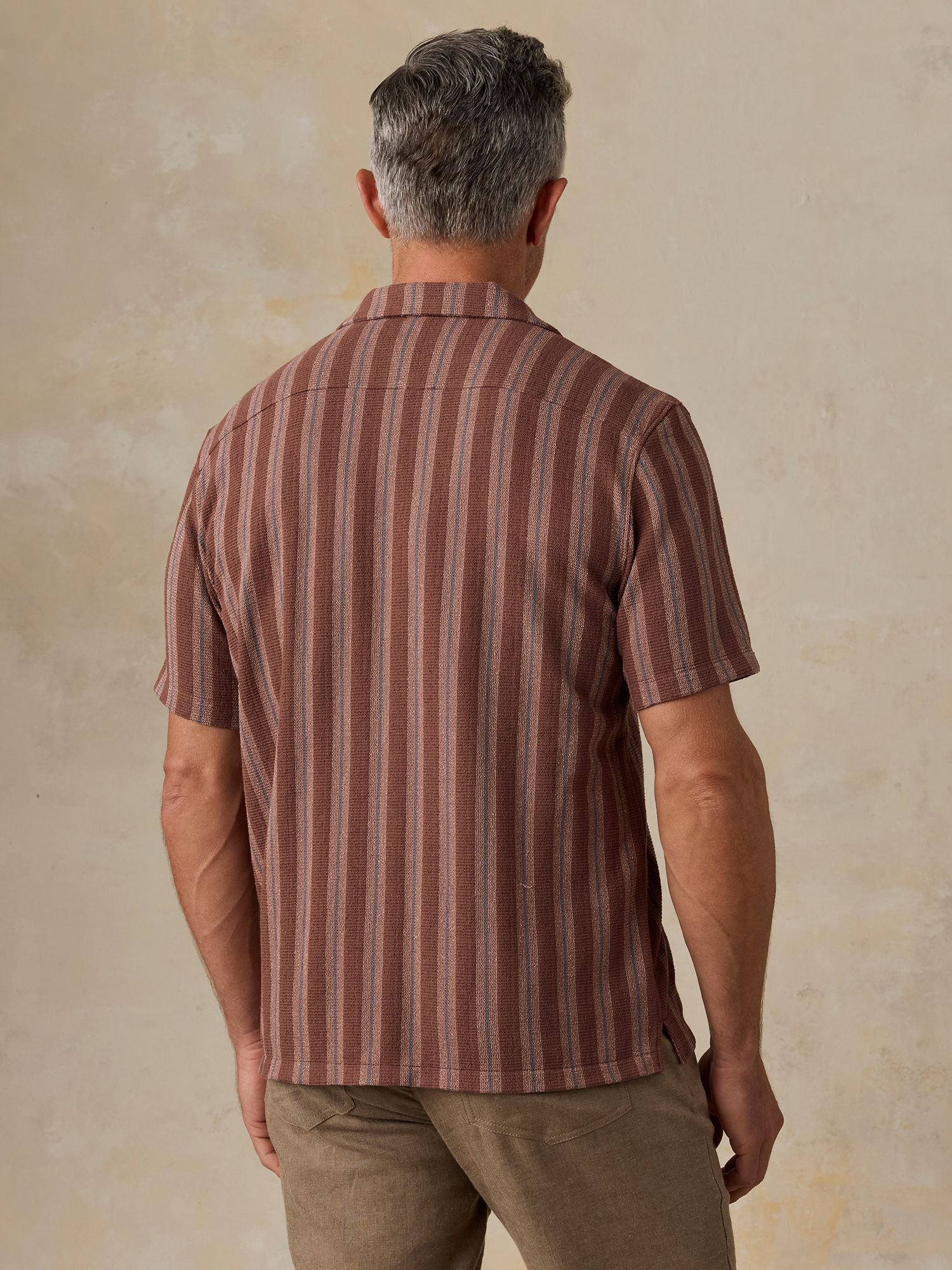 Faherty Men's Oasis Short Sleeve Woven Shirt product image