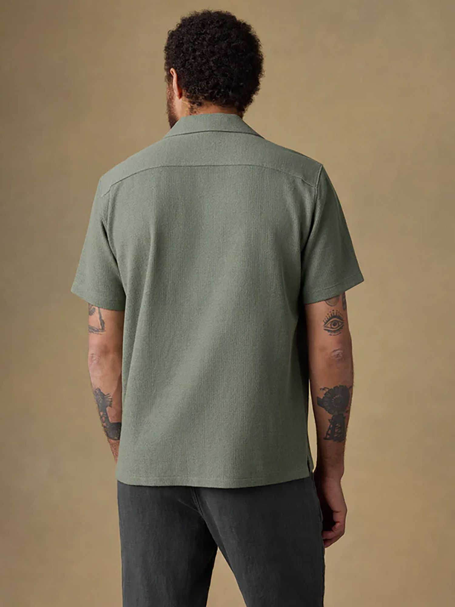 Faherty Men's Oasis Short Sleeve Woven Shirt product image