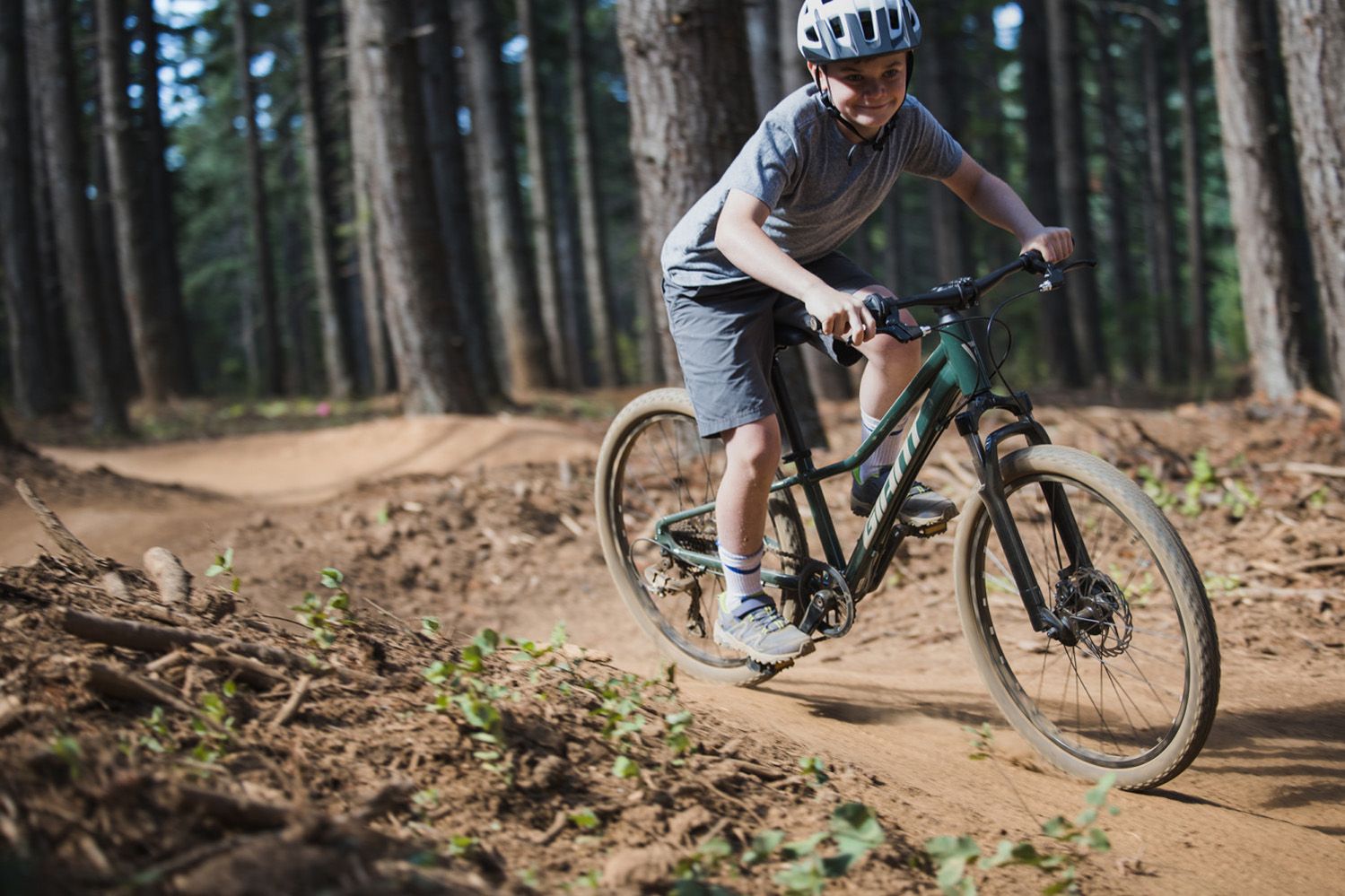 Giant Youth Talon 24” Disc Mountain Bike Simolary simolary.com 19
