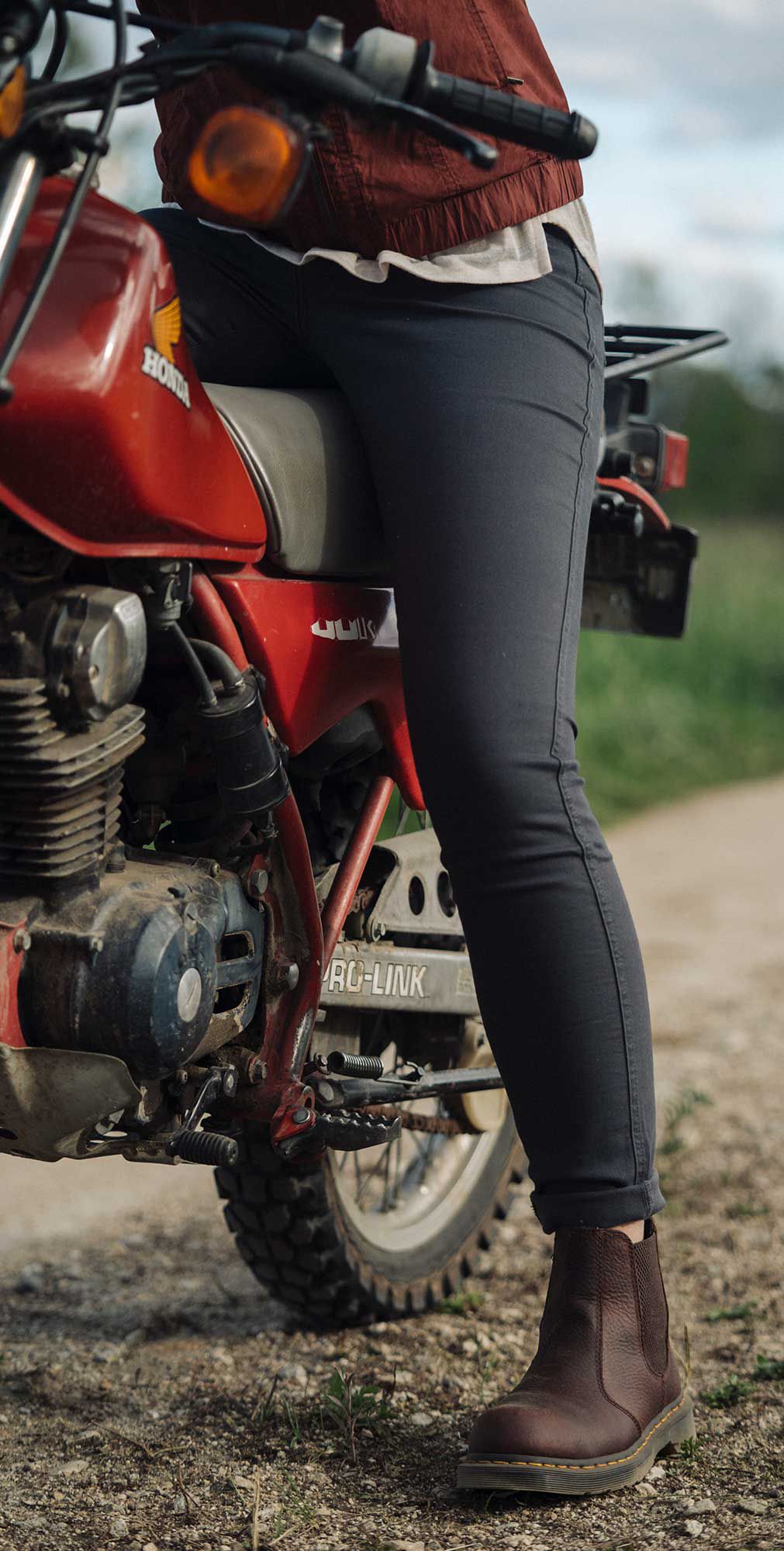 KÜHL Women's Kontour Skinny Jeans product image