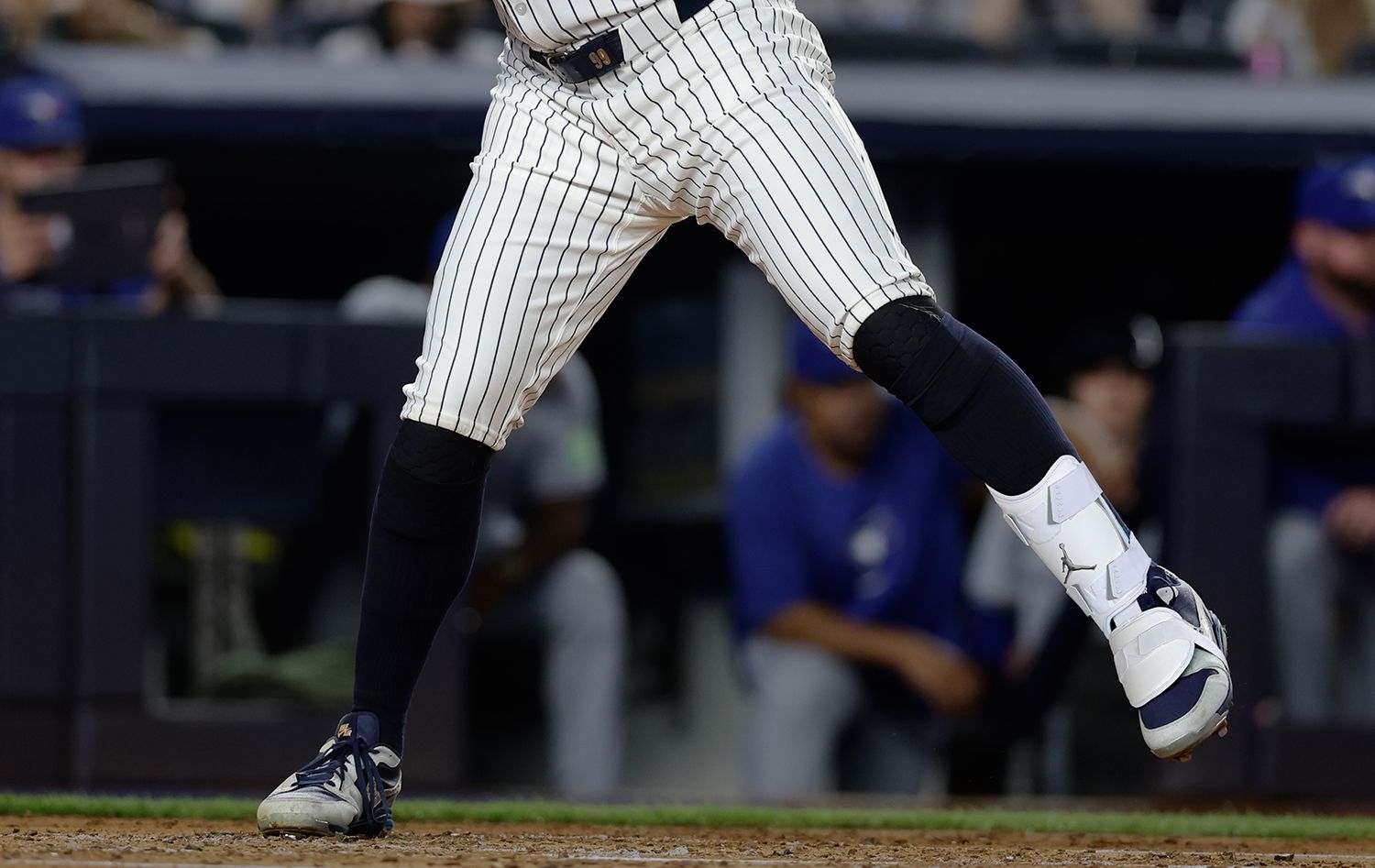 Jordan Adult Fly Batter's Leg Guard product image