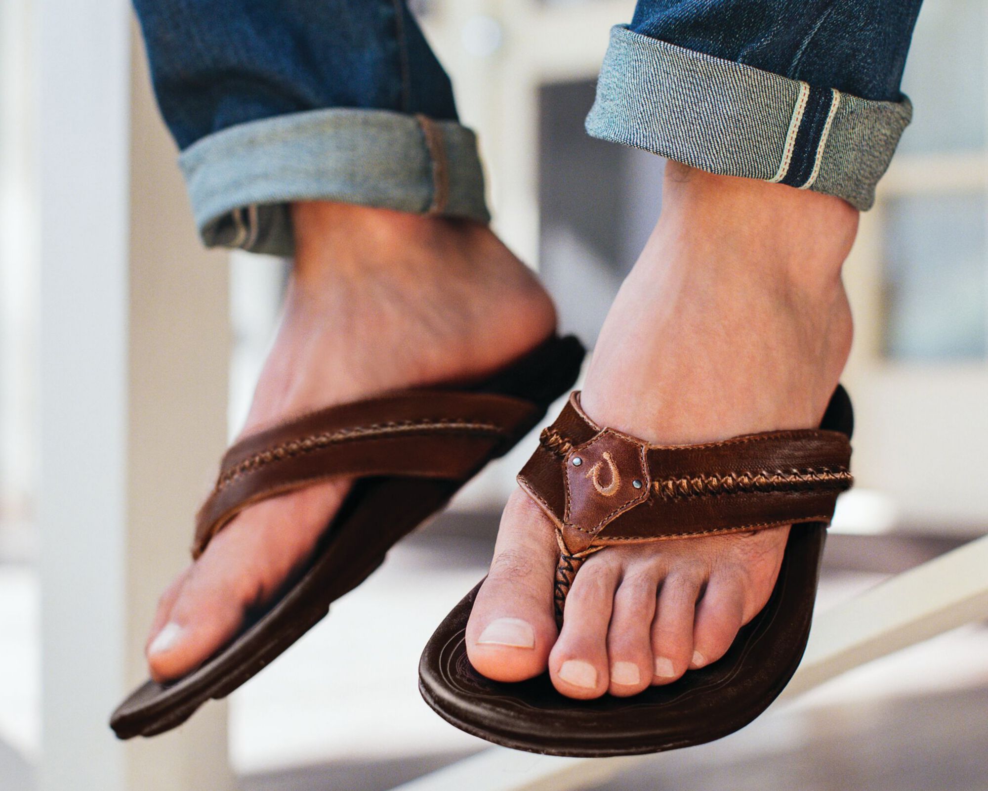 OluKai Men's Mea Ola Sandals product image