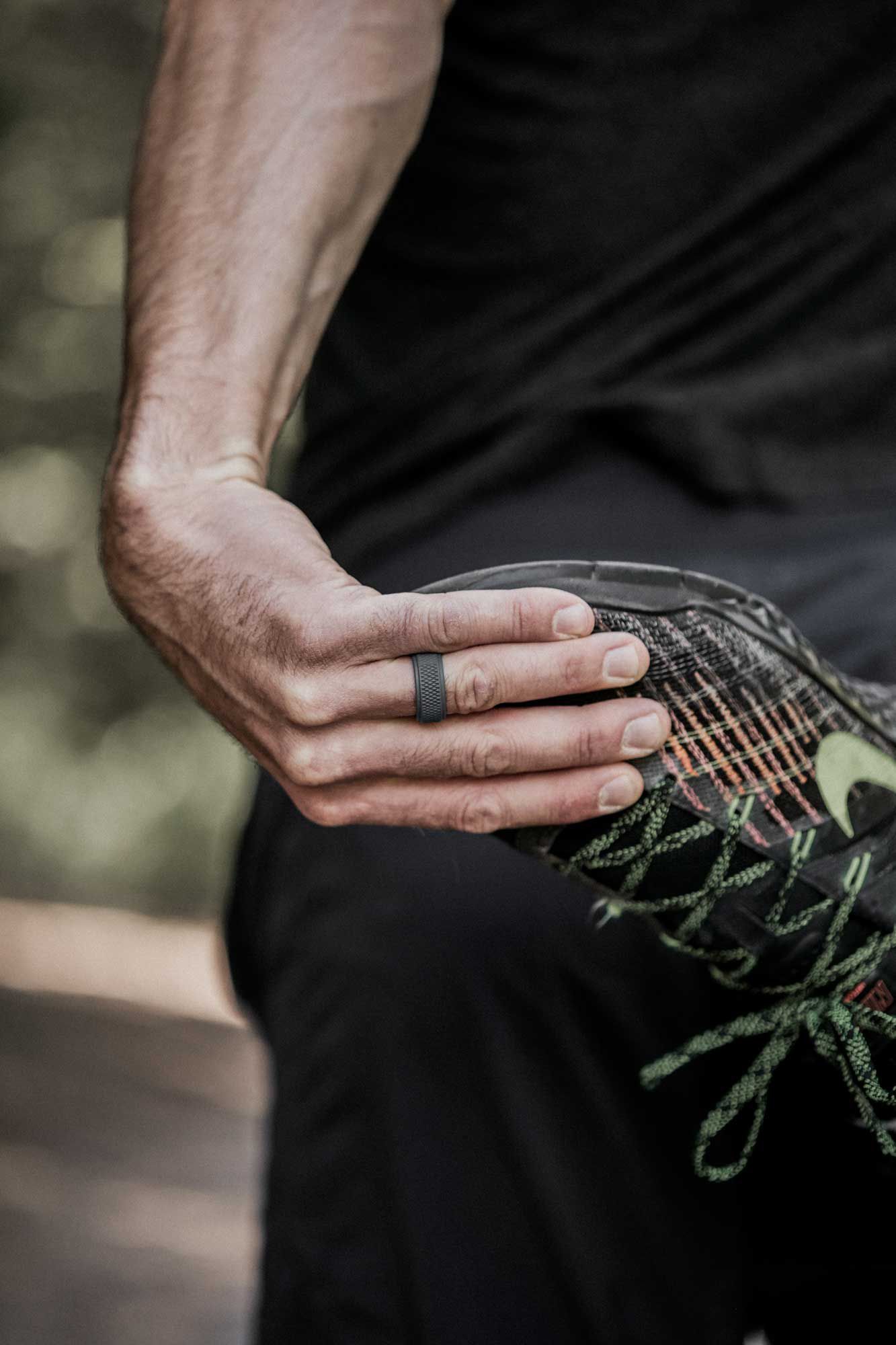 QALO Men's Dark Grey Step Edge Crosshatch Q2X Silicone Ring product image