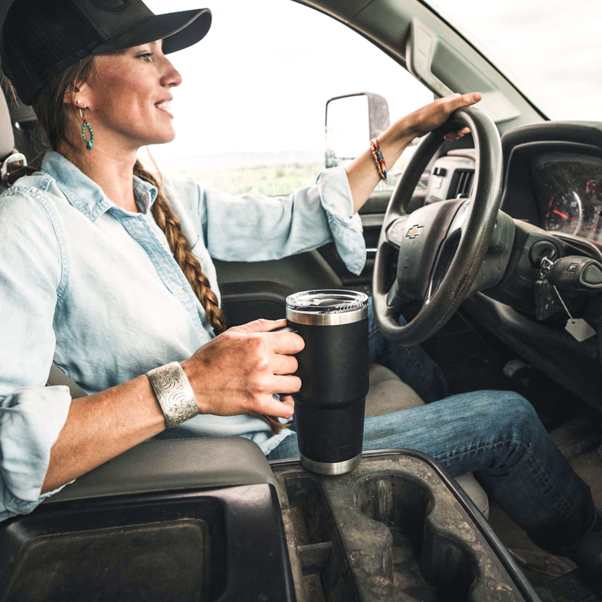 YETI 30 oz. Rambler Travel Mug with Stronghold Lid product image