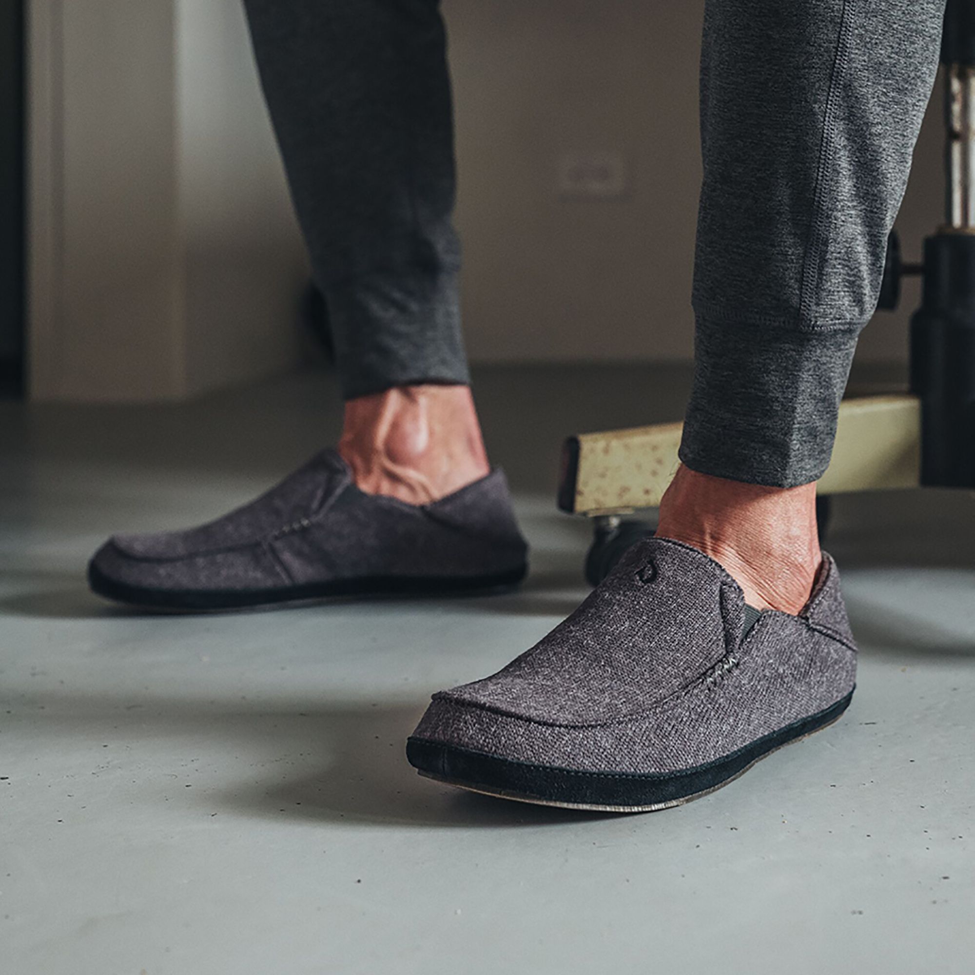 OluKai Men's Moloa Hulu Slipper product image