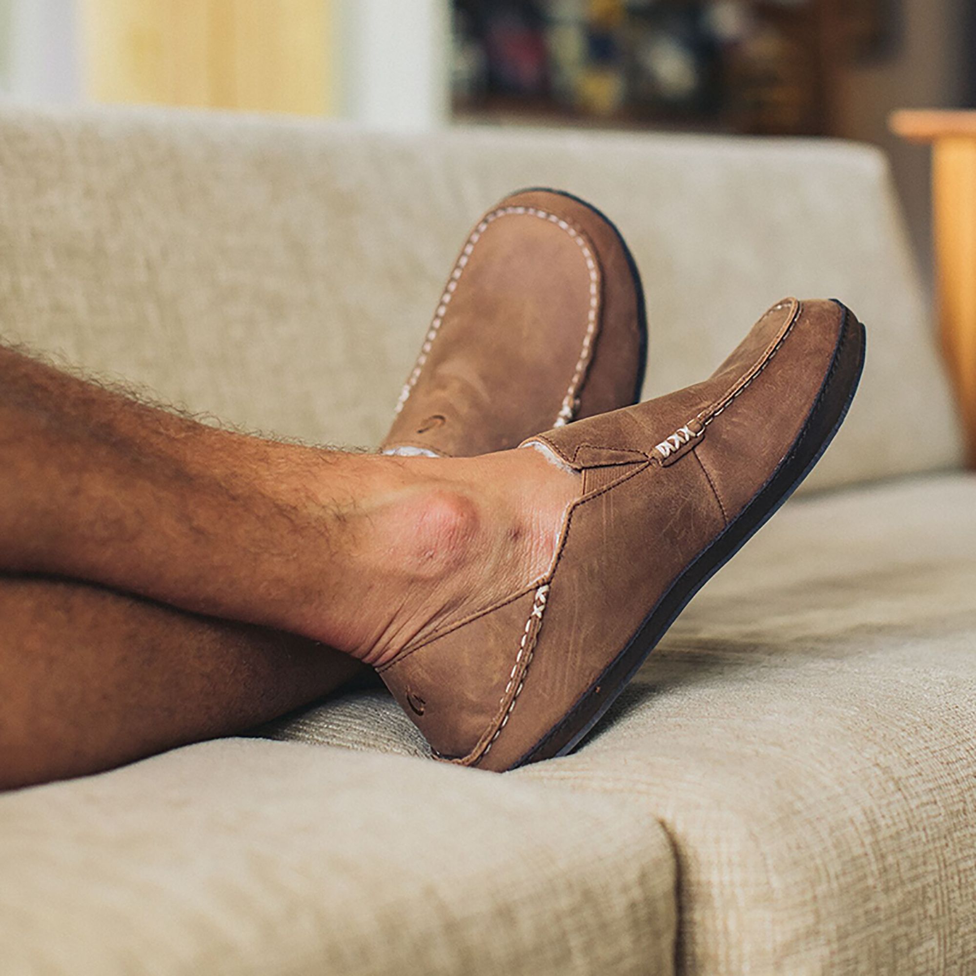 OluKai Men's Moloa Slippers product image