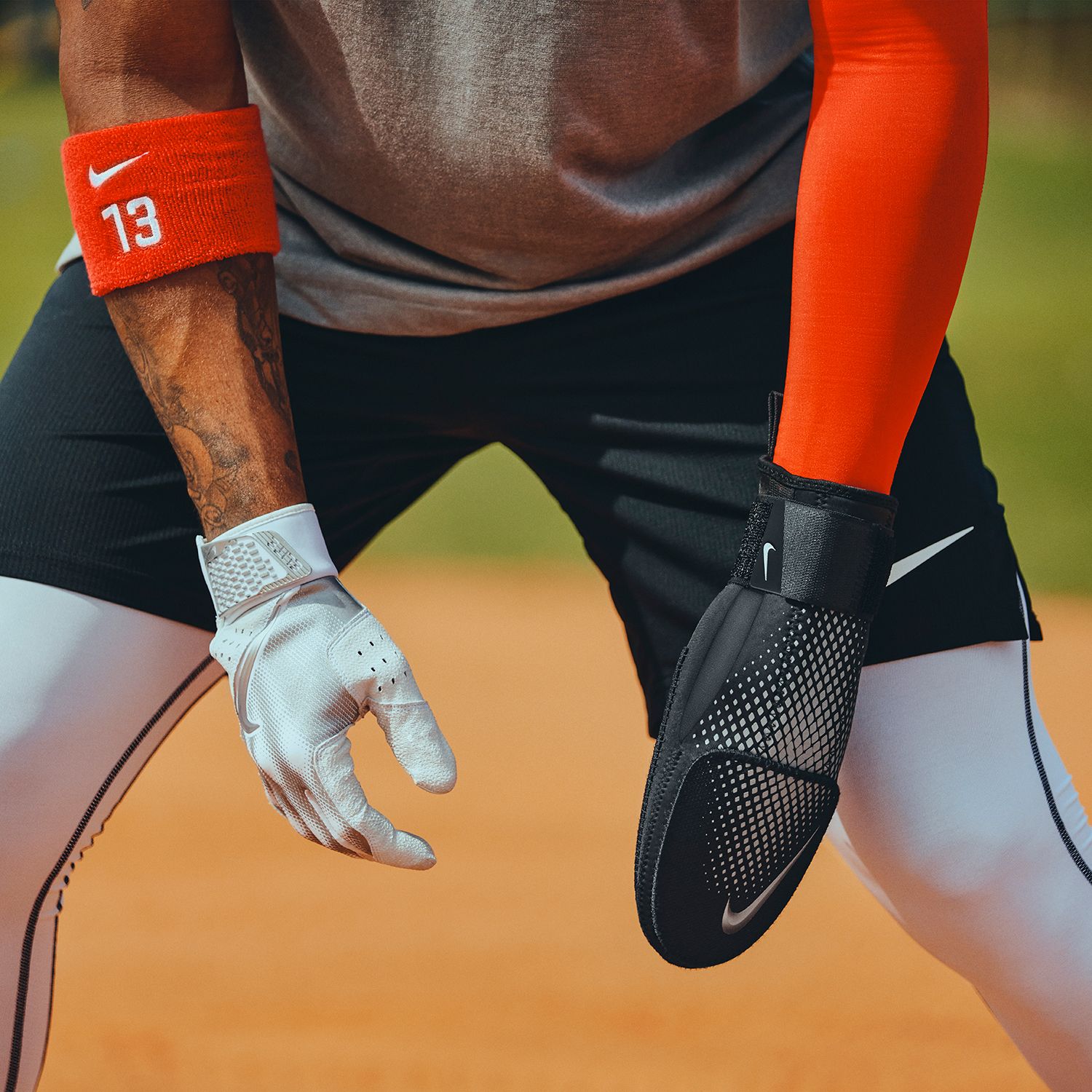 Nike Diamond 2.0 Sliding Mitt product image