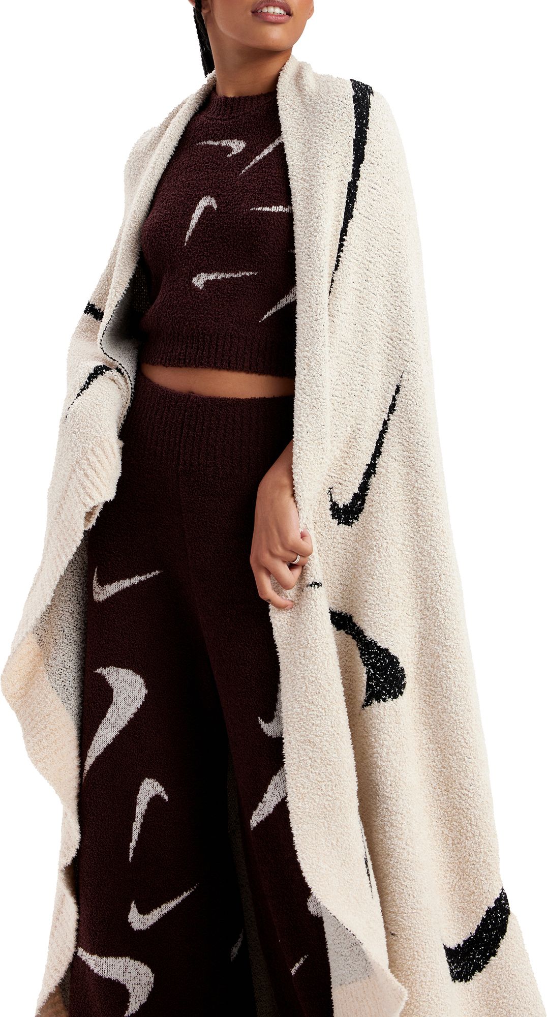 Nike Phoenix Oversize Boucle Knit Blanket product image
