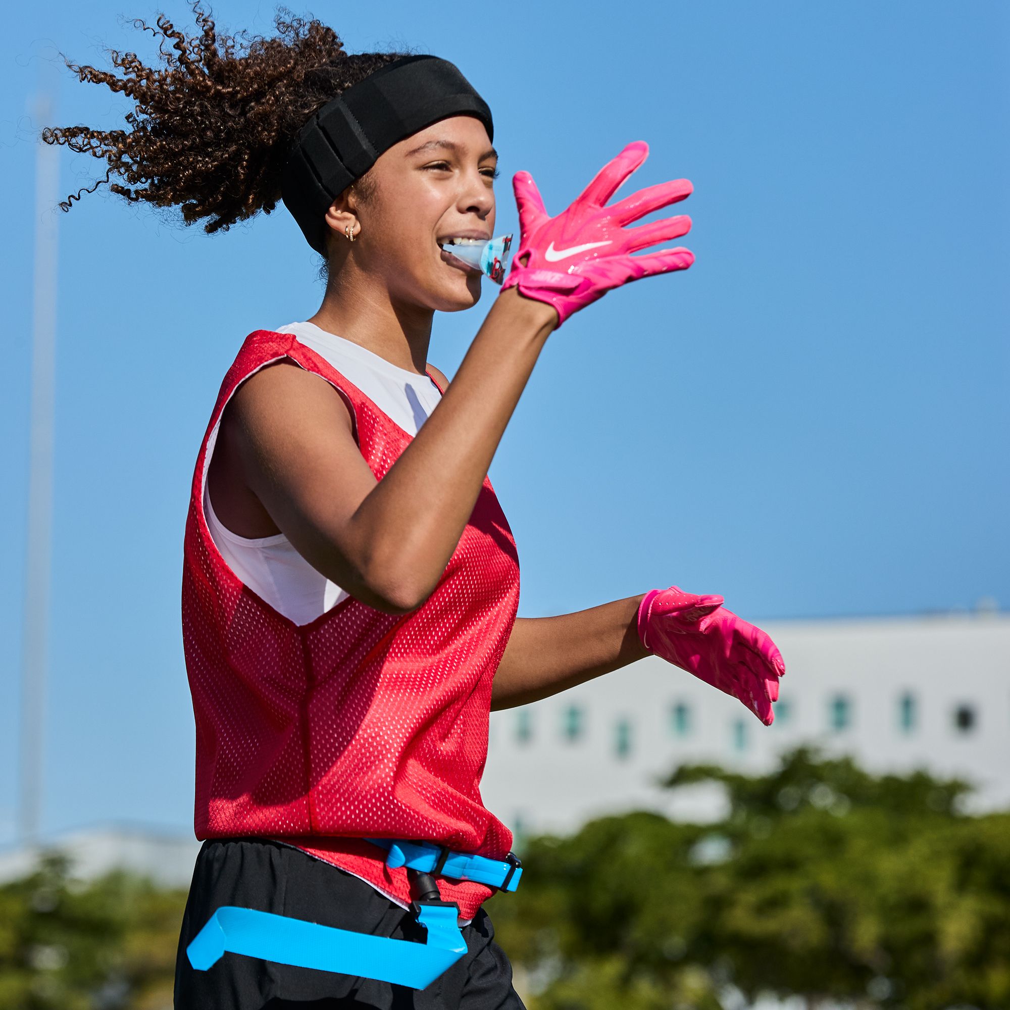 Nike Women's Vapor Jet 9.0 Football Receiver Gloves product image