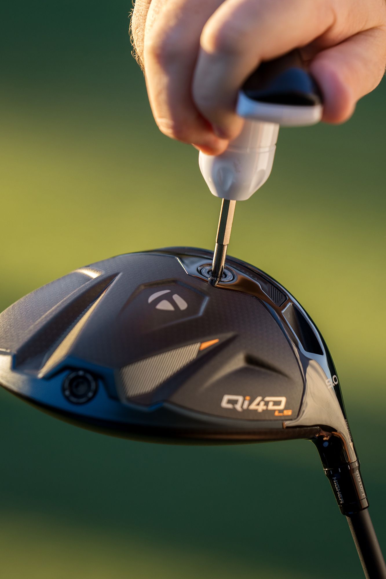 TaylorMade Qi4D LS Driver product image