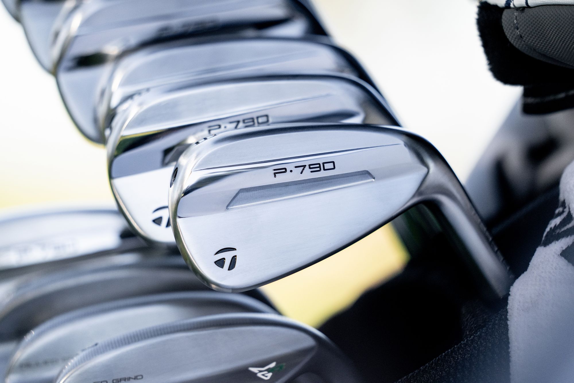 Used TaylorMade P790 Irons product image